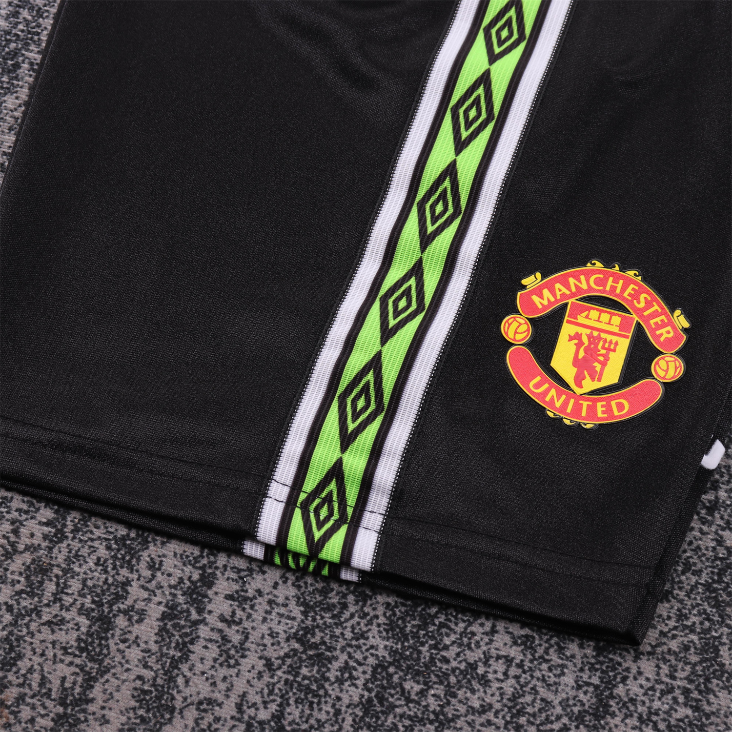 TKH-turbokithub-Retro Manchester United 1998-99 Third Kids Kit