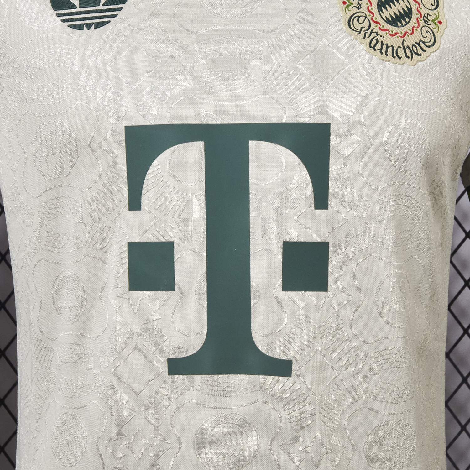 TKH-turbokithub-Bayern Munich 25-26 Oktoberfest Jersey - Player Version