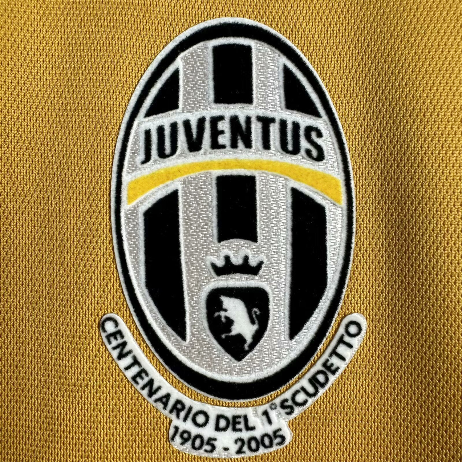 TKH-turbokithub-Retro Juventus 2005-06 Third Jersey