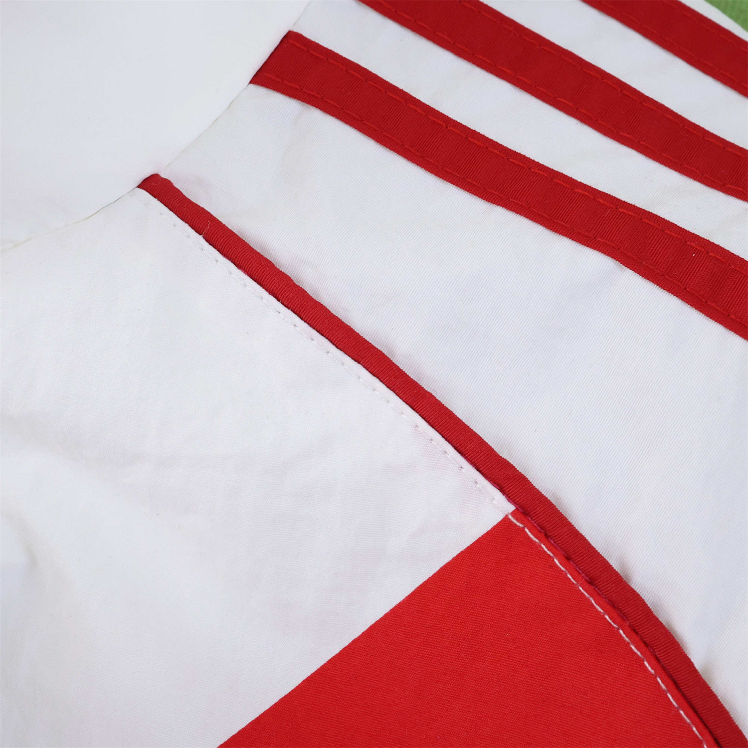 TKH-turbokithub-River Plate 25-26 Throwback Windbreaker Jacket - White