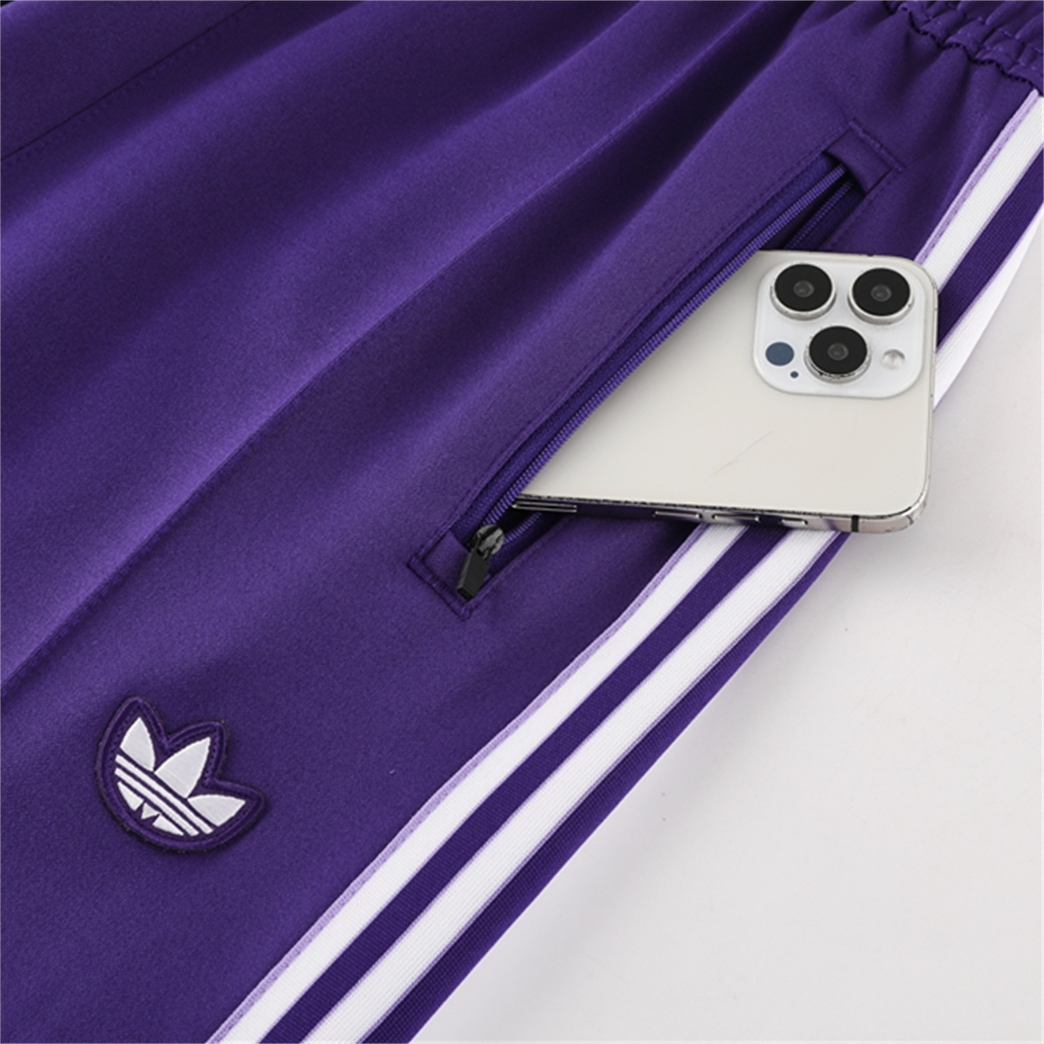 TKH-turbokithub-Real Madrid 25-26 Purple Terrace Icon Jacket Training Tracksuit - Purple Jackets & Pants