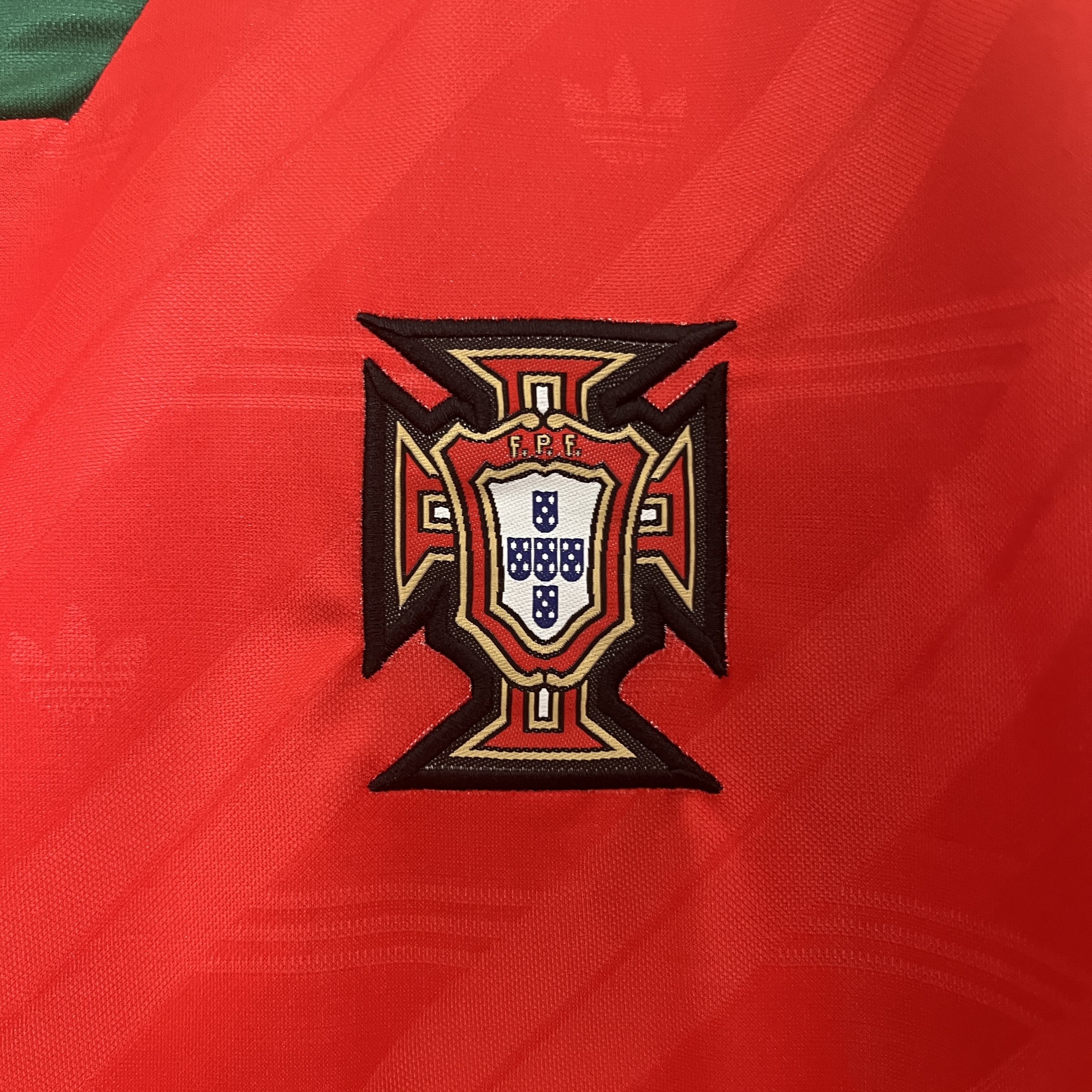 TKH-turbokithub-Retro Portugal 1992 Home Stadium Jersey