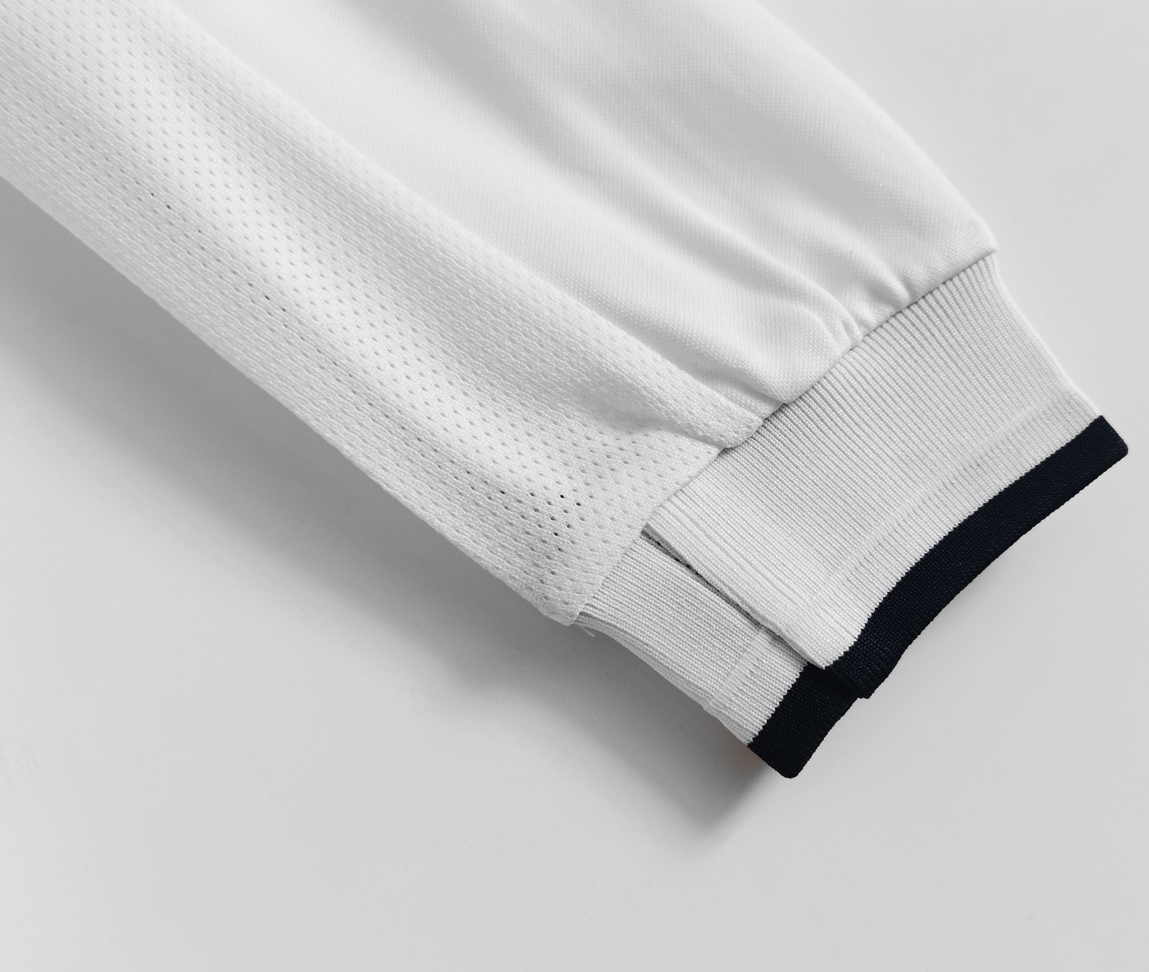 TKH-turbokithub-Retro England 2002 Home Stadium Long Sleeve Jersey
