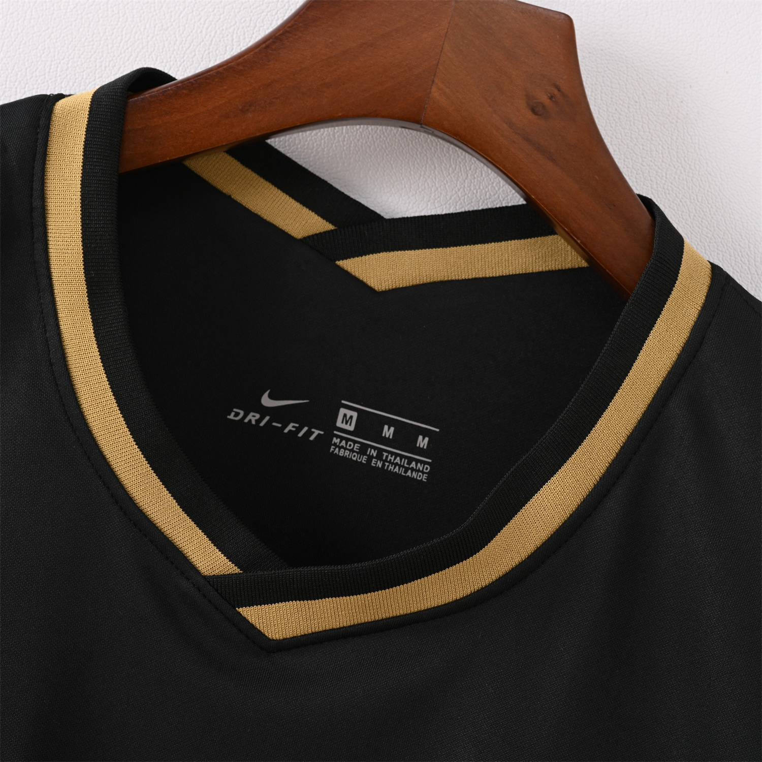 TKH-turbokithub-Retro Barcelona 20-21 Away Long Sleeves Jersey