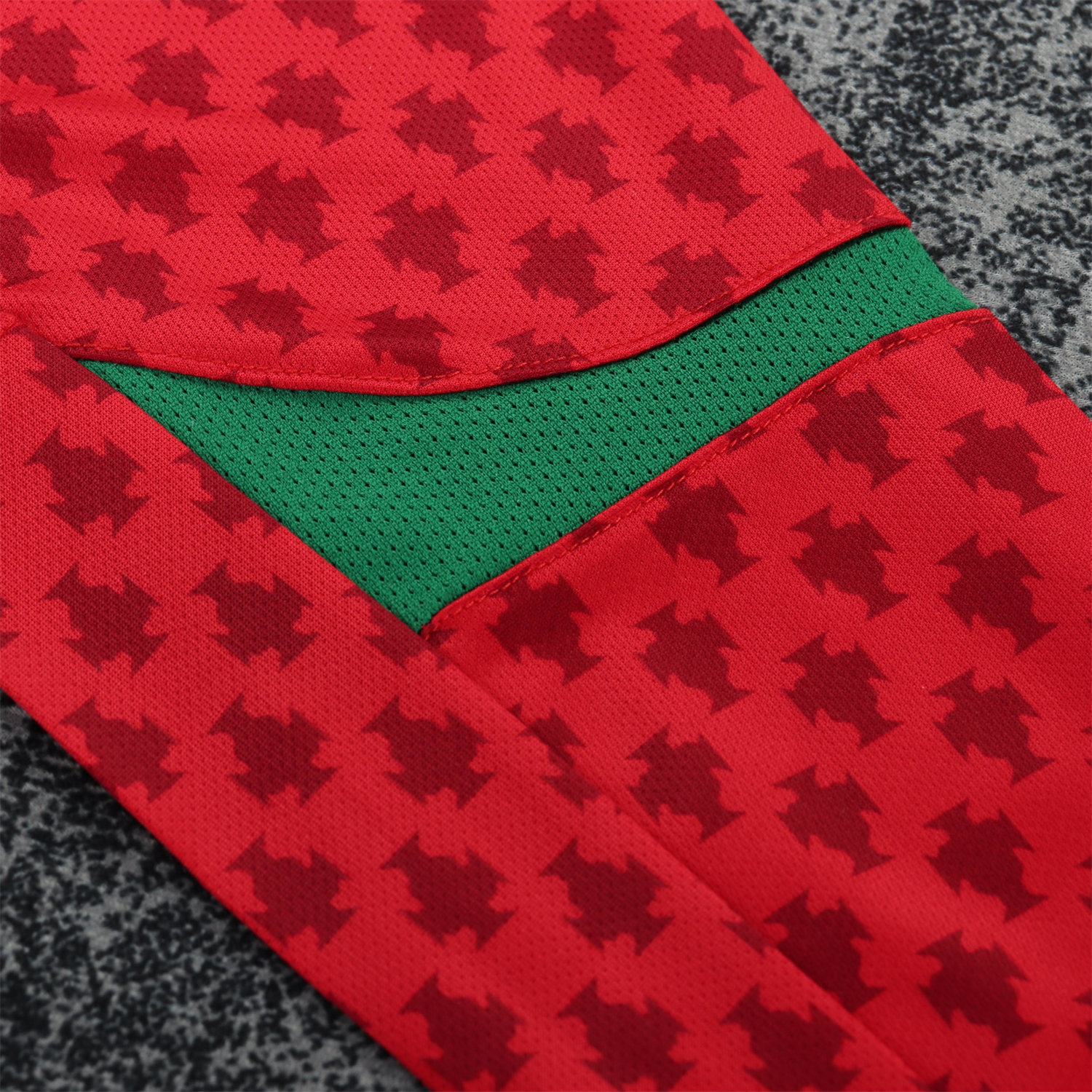 TKH-turbokithub-Retro Portugal 2004 Home Long Sleeves Kids Kit