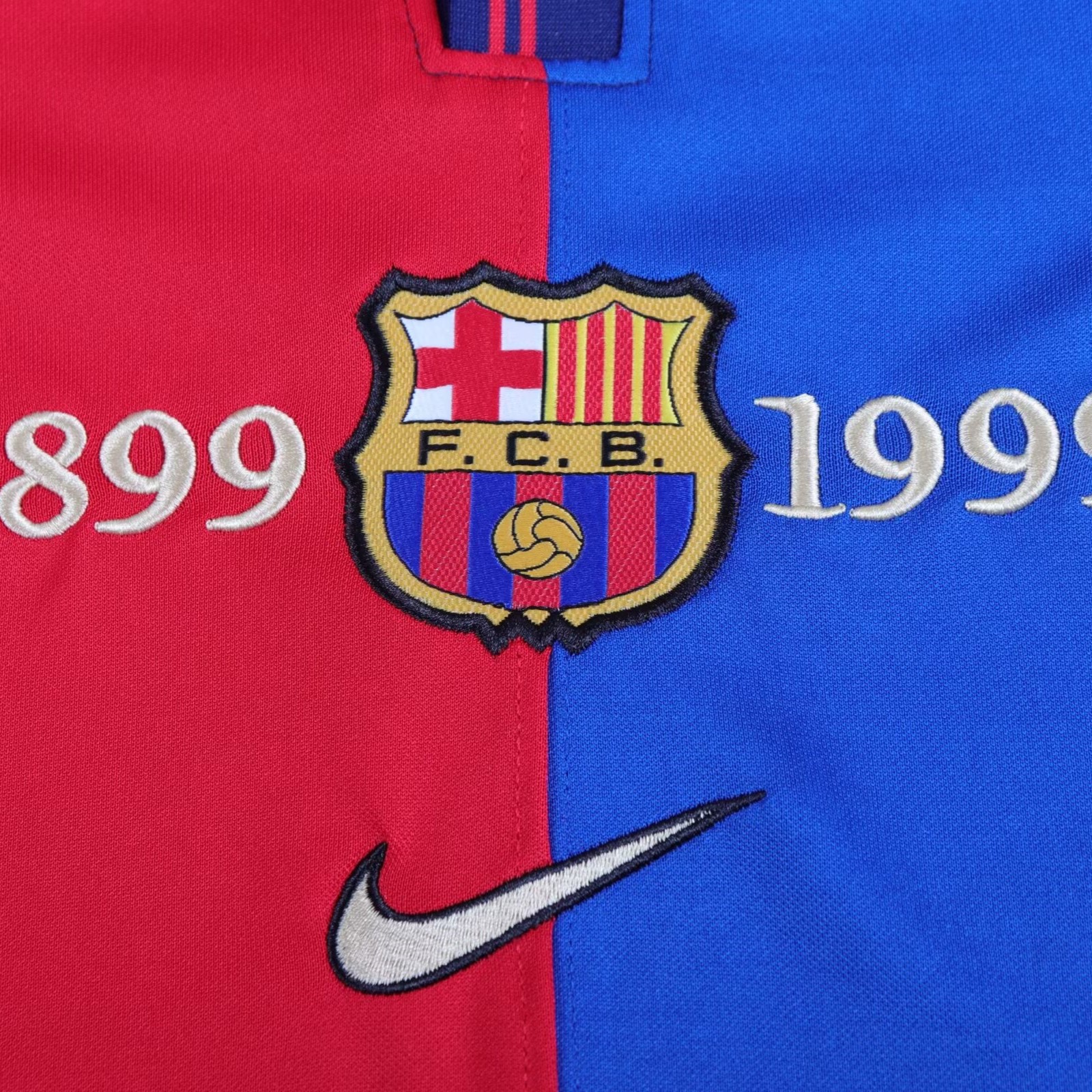 TKH-turbokithub-Retro Barcelona 99-00 Home 100th anniversary Kids Kit