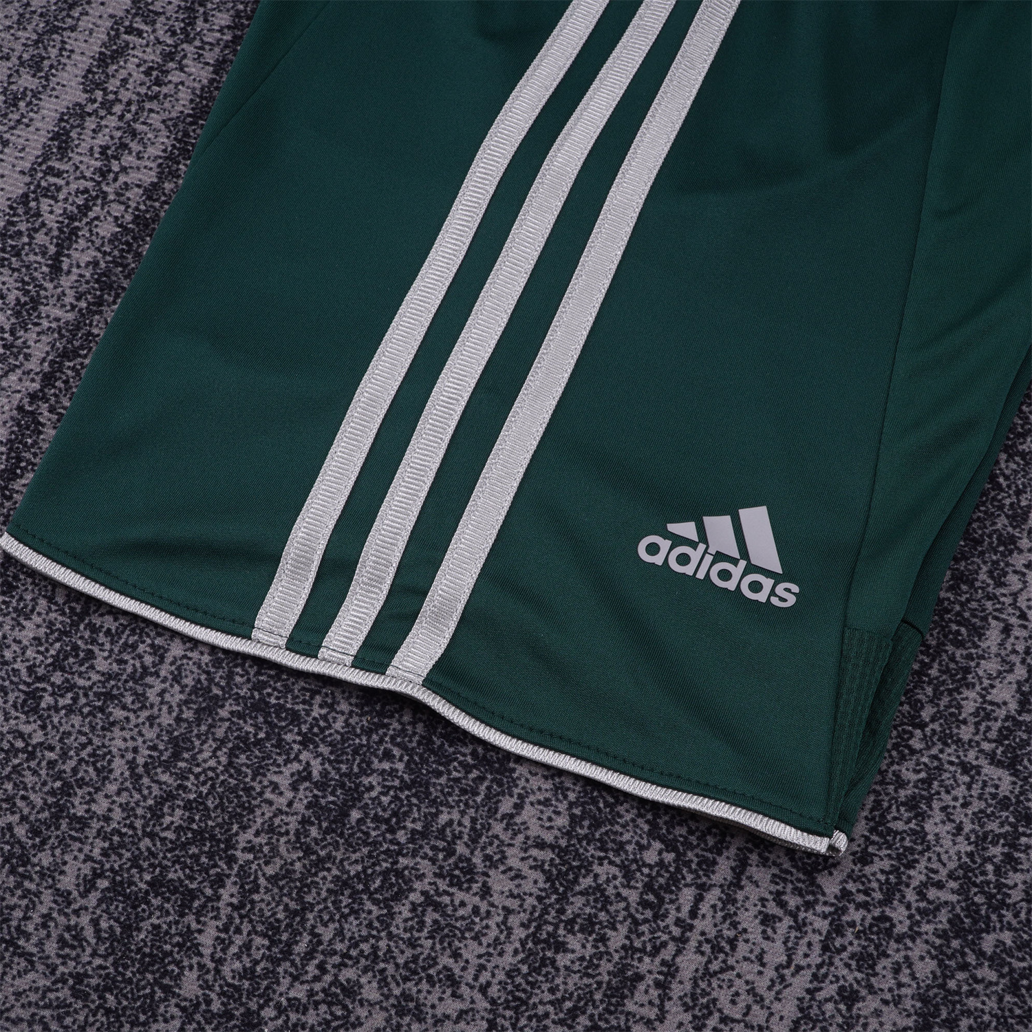 TKH-turbokithub-Retro Real Madrid 2012-13 Third Green Kids Kit