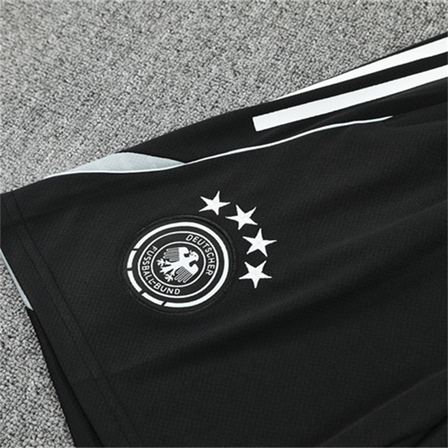 TKH-turbokithub-Germany 25-26 Kids Short-Sleeve Training Set - White Top & Black Shorts