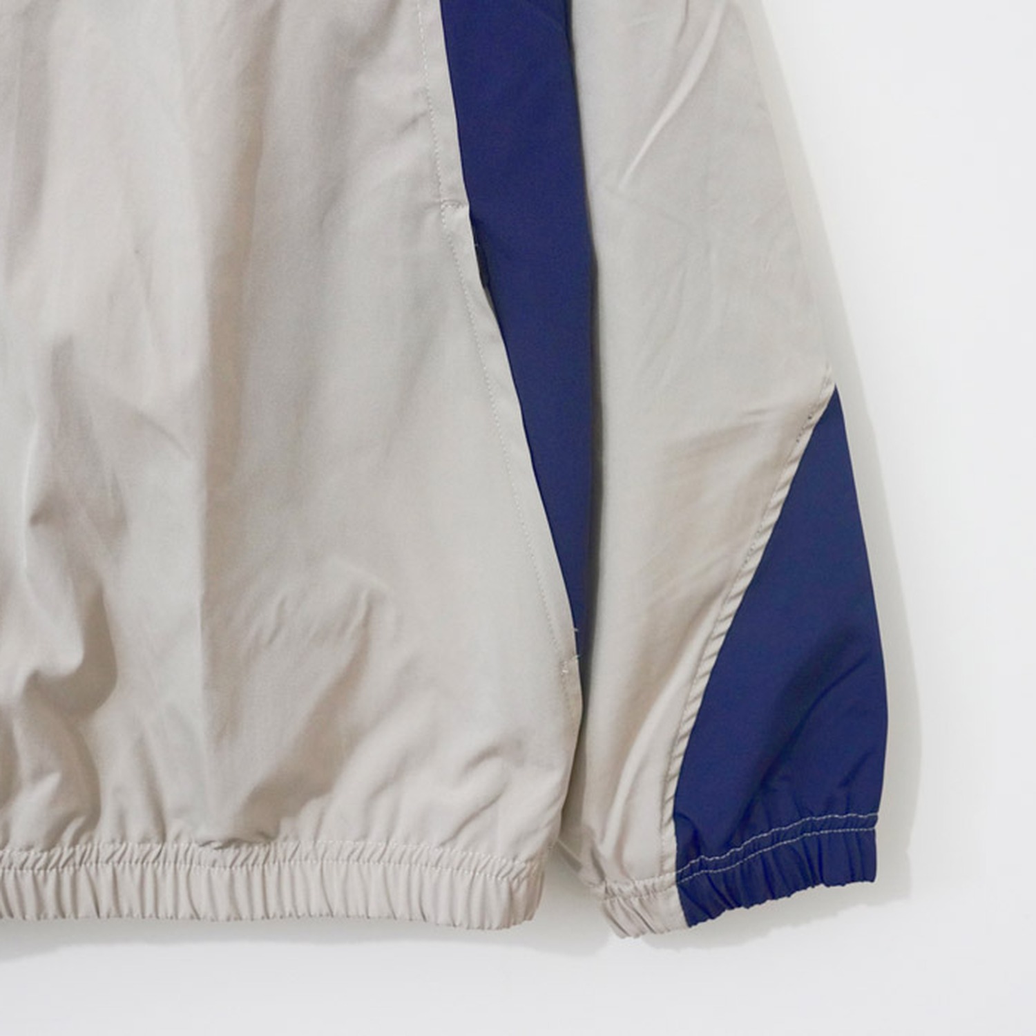 TKH-turbokithub-Retro Barcelona 2003-04 Windbreaker Jacket - Grey With Blue