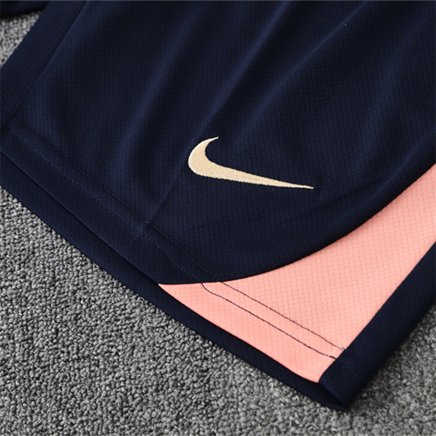 TKH-turbokithub-Barcelona 25-26 Short-Sleeve Training Set - Beige Top & Blue Shorts