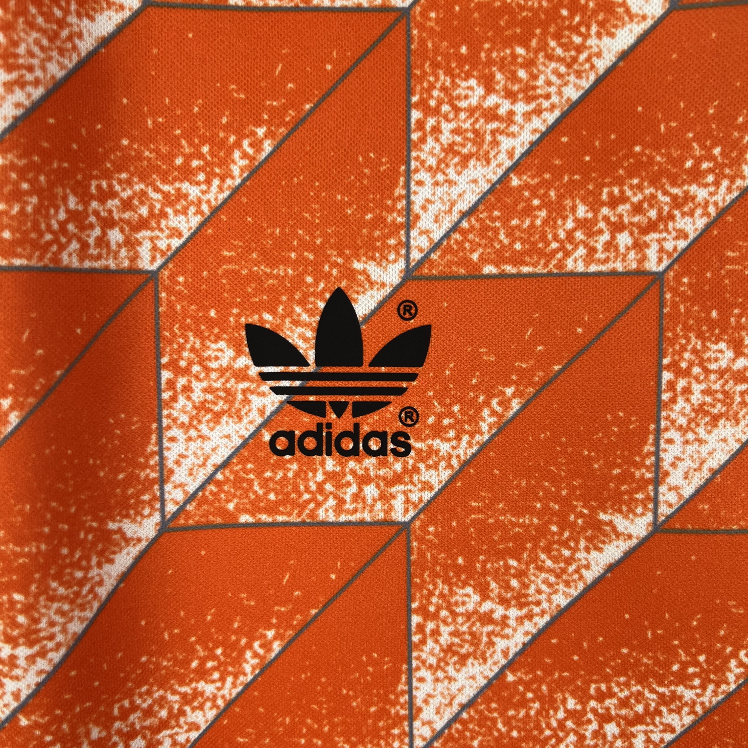 TKH-turbokithub-Retro Netherlands1988 Home Stadium Long Sleeve Jersey
