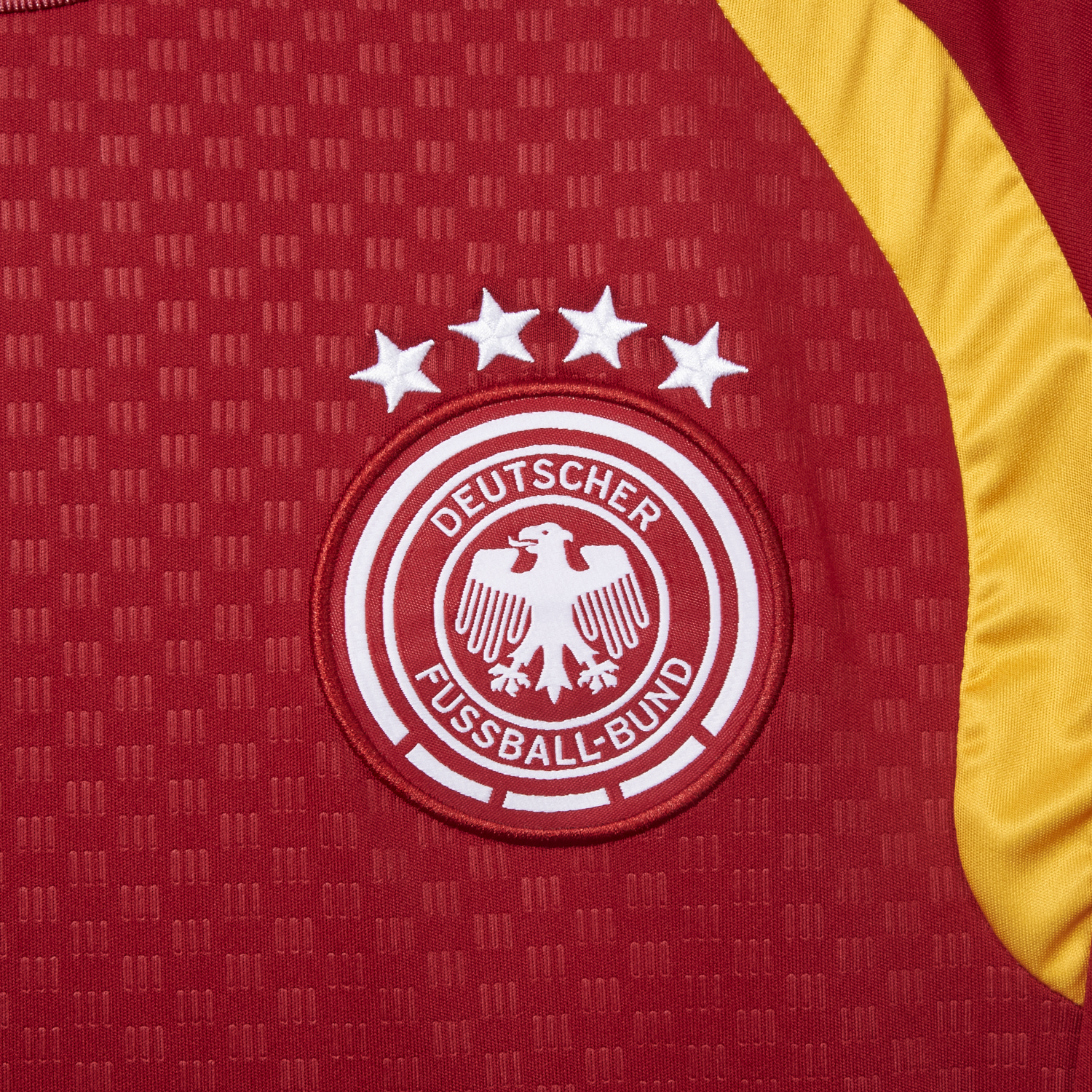 TKH-turbokithub-Germany 2026 Red Pre-Match Training Jersey - Fans Version