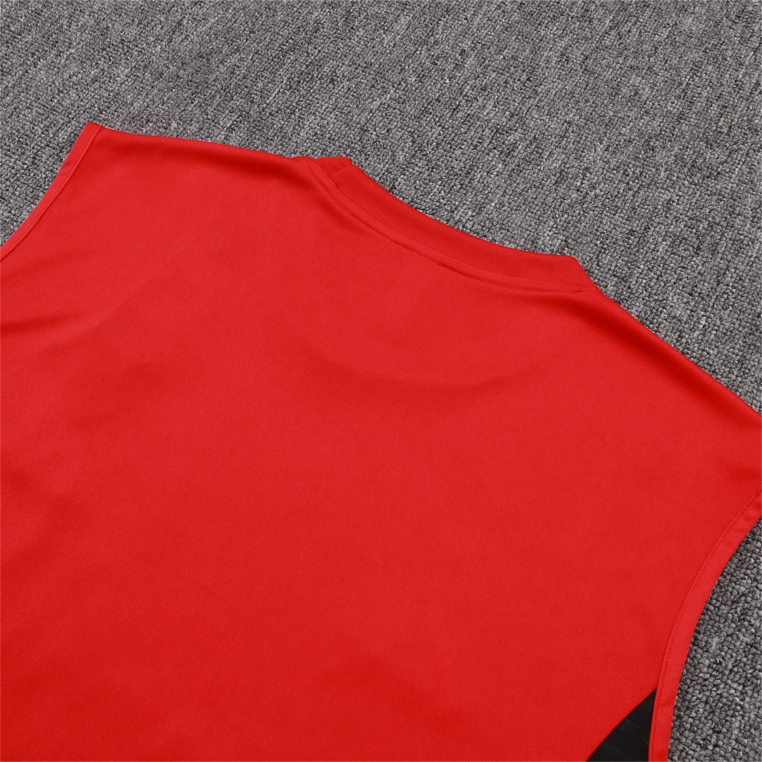 TKH-turbokithub-Liver.pool 25-26 Vest Training Set - Red Vest & Black Shorts
