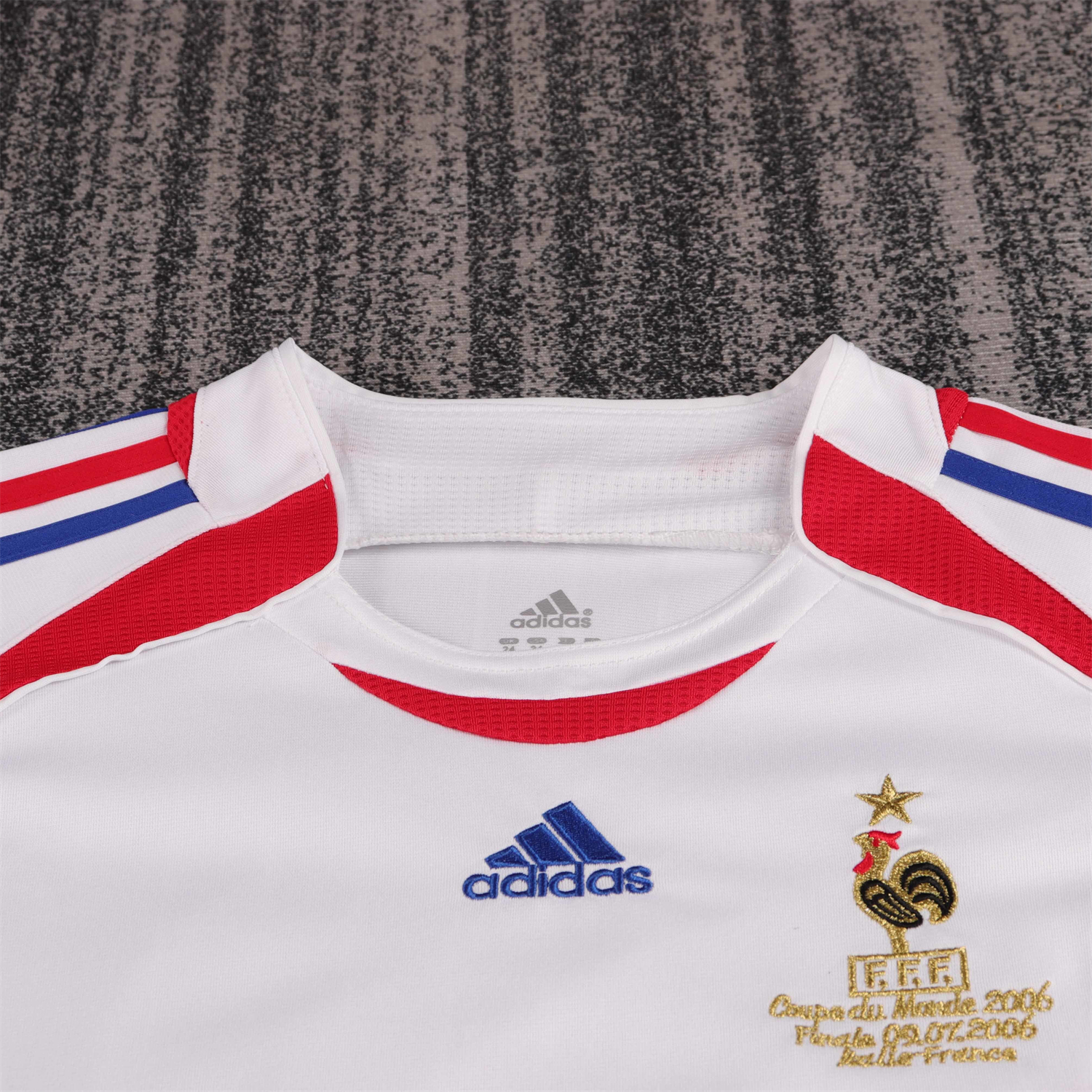 TKH-turbokithub-Retro France 2006 Away Kids Kit