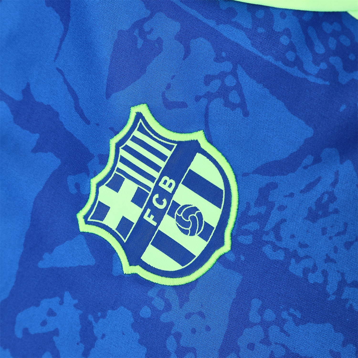 TKH-turbokithub-Barcelona 25-26 Training Hoodie Set - Blue Green Hoodie and Black Pants