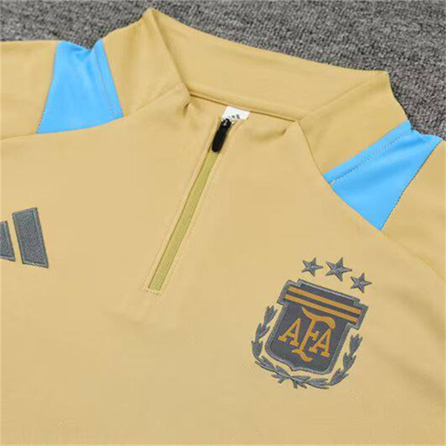 TKH-turbokithub-Argentina 25-26 Kids Long Sleeve Training Set - Gold Top and Grey Pants