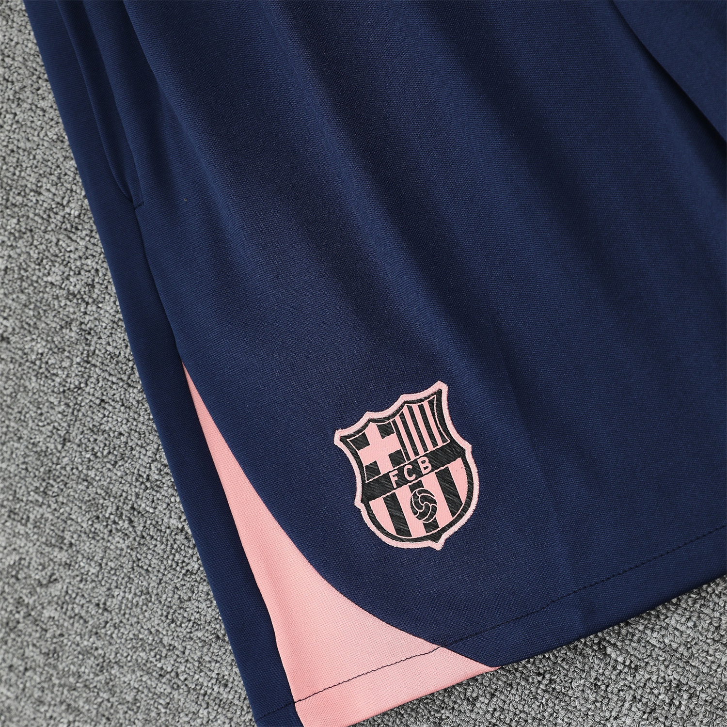 TKH-turbokithub-Barcelona 25-26 Short-Sleeve Training Set - Cream Top & Deep Blue Shorts