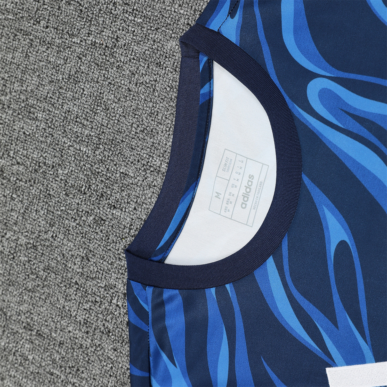 TKH-turbokithub-Real Madrid 25-26 Short-Sleeve Training Set - Blue Water Pattern Top & Deep Blue Shorts