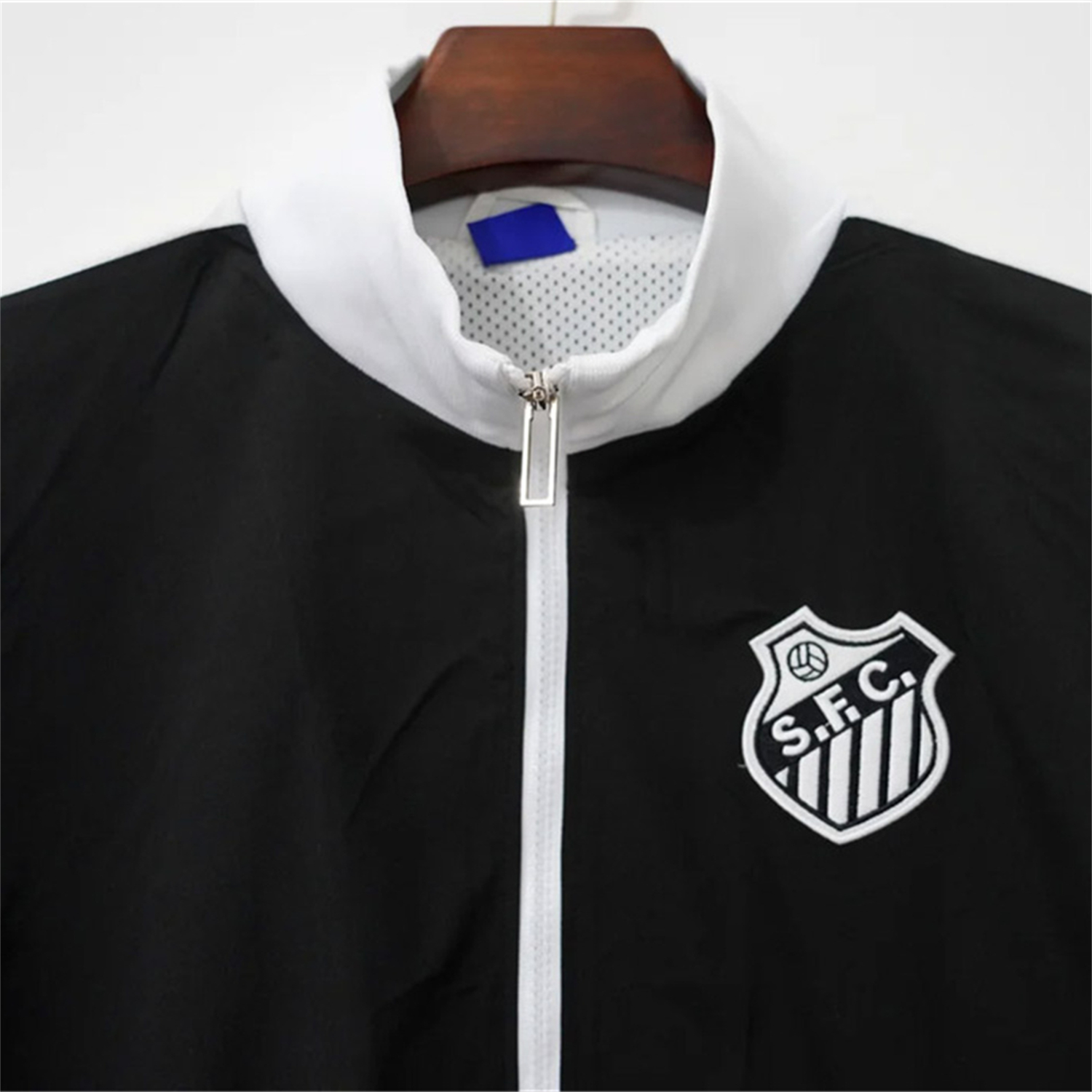 TKH-turbokithub-Santos 26-27 Black With White Edges Windbreaker Jacket