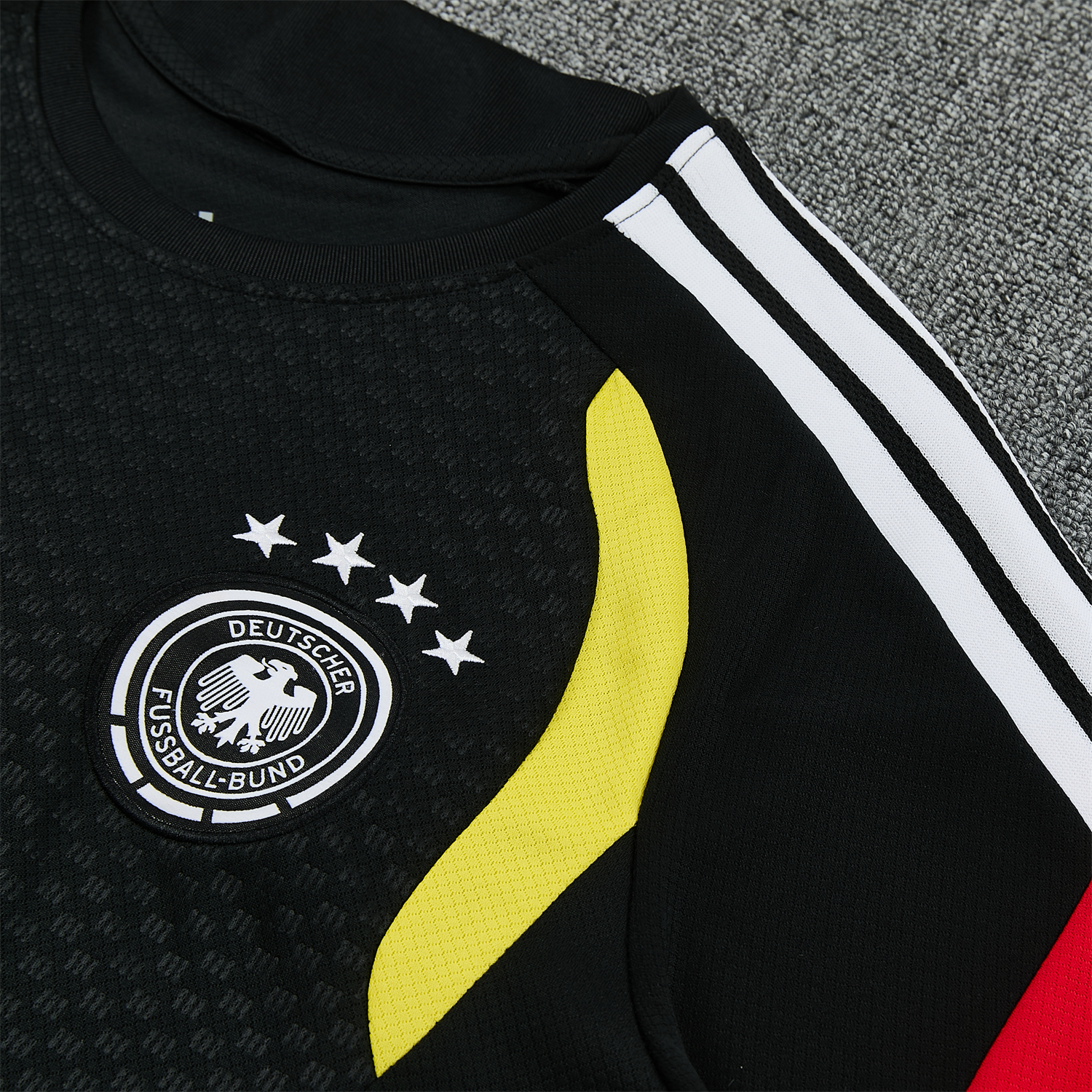 TKH-turbokithub-Germany 2026 Short-Sleeve Training Set - Black With Red Top & Black With Red Pants