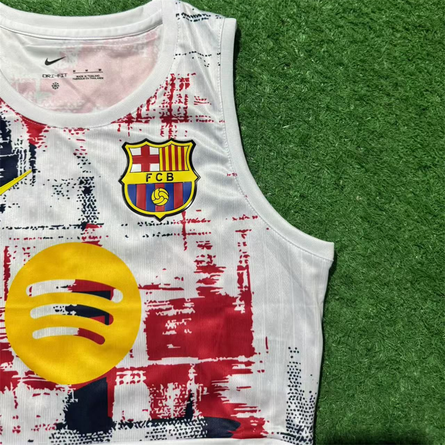 TKH-turbokithub-Women's Barcelona 25-26 Yellow Logo White Yoga Vest