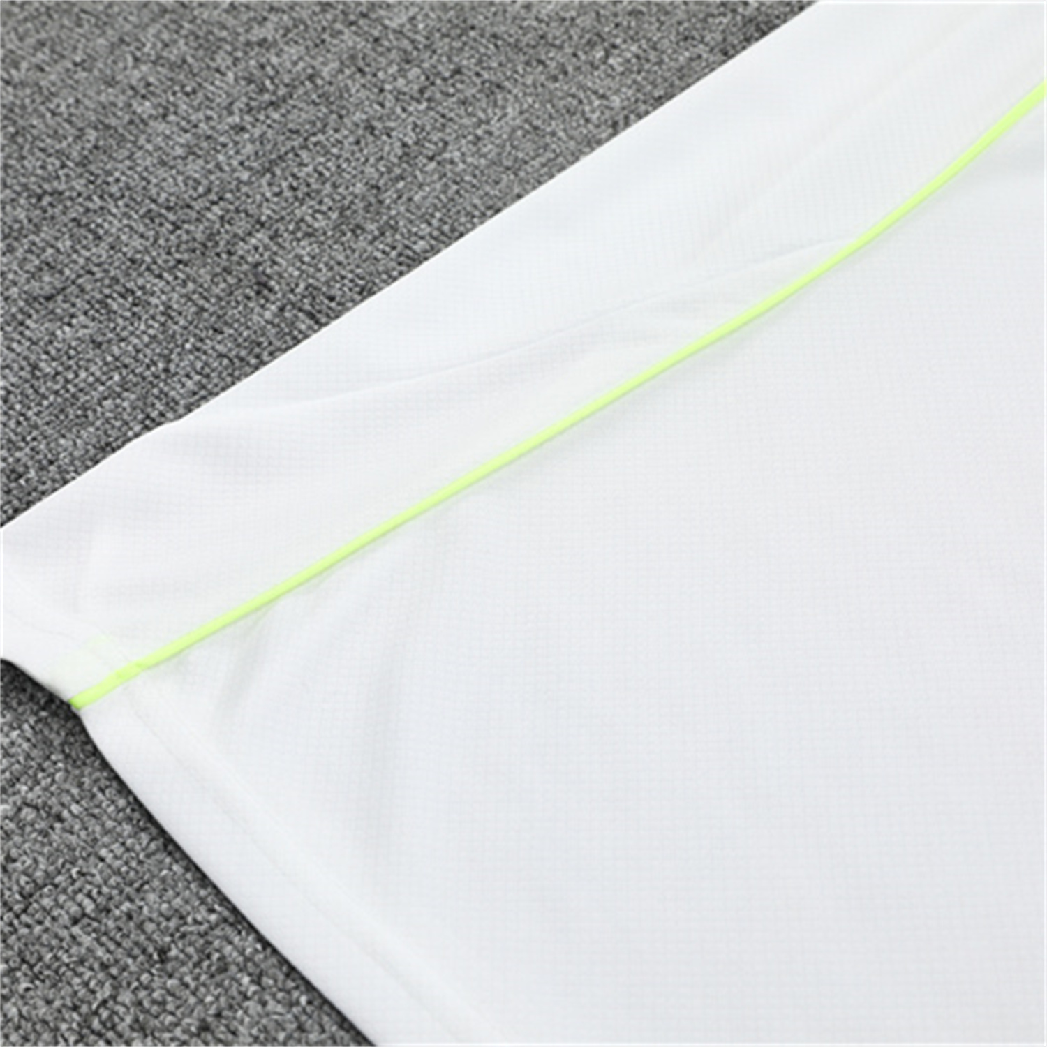 TKH-turbokithub-Real Madrid 25-26 Short-Sleeve Training Set - White Urban Purist Style Top and Blue Shorts