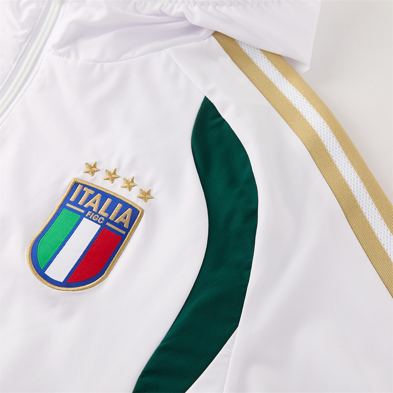 TKH-turbokithub-Italy 2026 Hooded Windbreaker Training Set - White Top & Green Pants