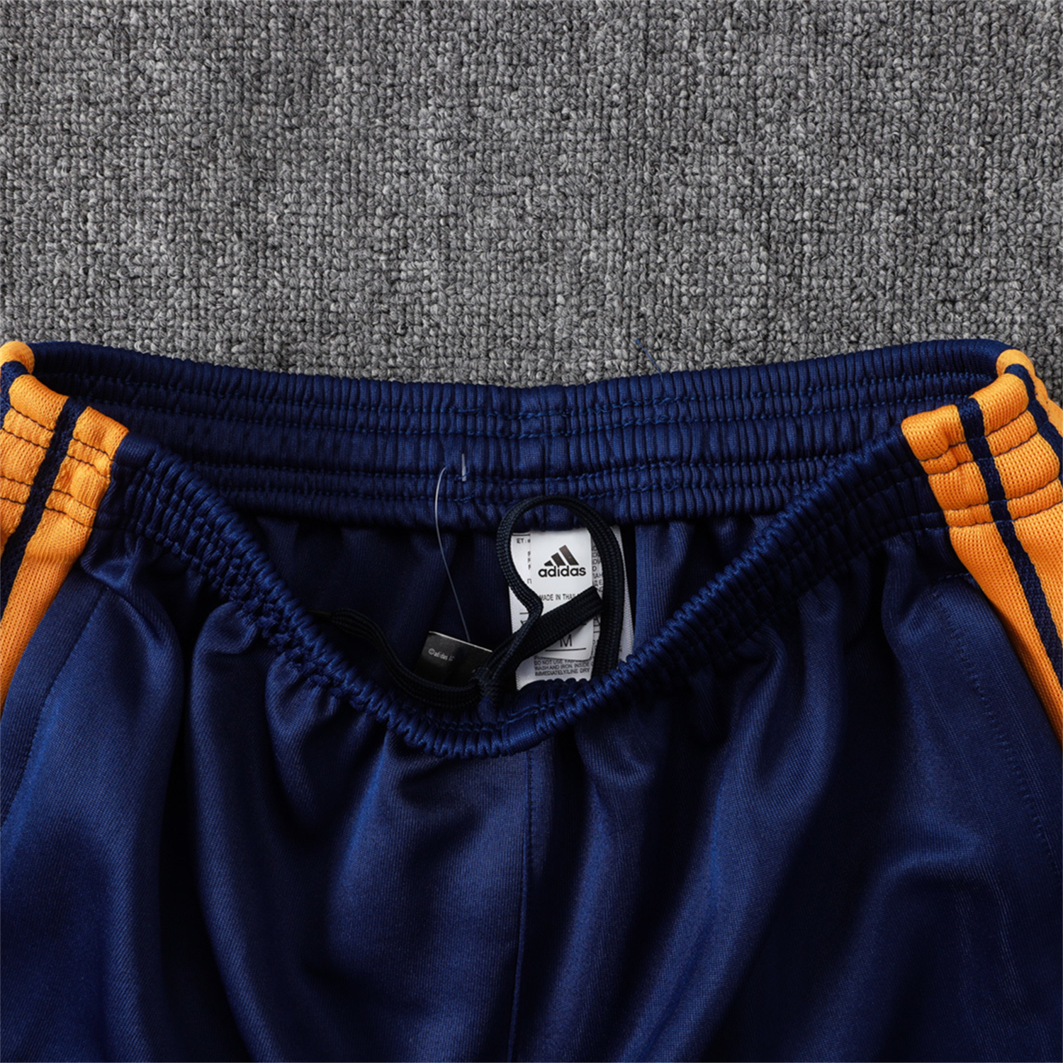 TKH-turbokithub-Real Madrid 26-27 Long Sleeves Training Set - Yellow Edge Deep Blue Top And Pants