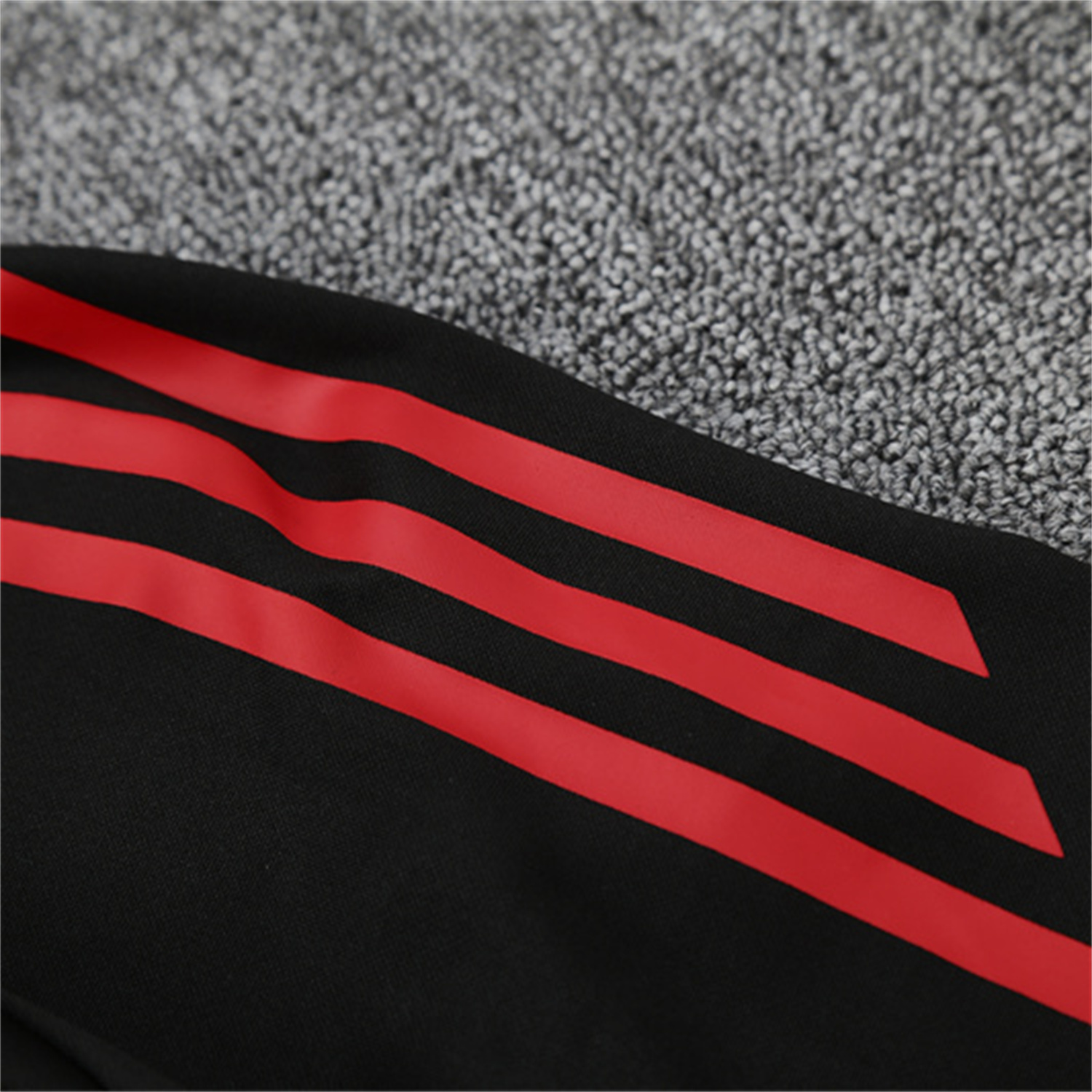 TKH-turbokithub-Liver.pool 25-26 Kids Long Sleeve Training Set - Black Top & Black Pants