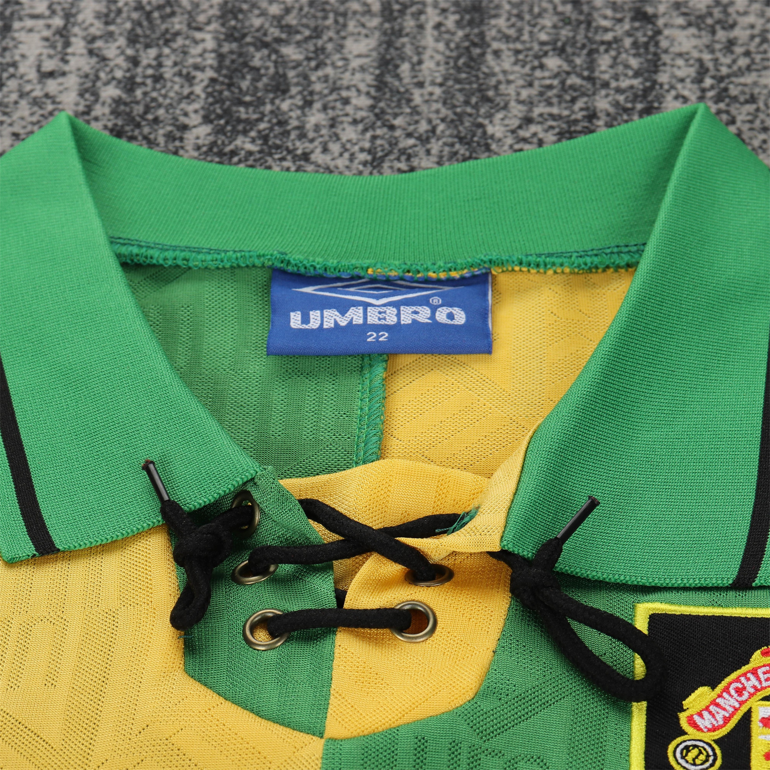 TKH-turbokithub-Retro Manchester United 92-94 Away Kids Kit