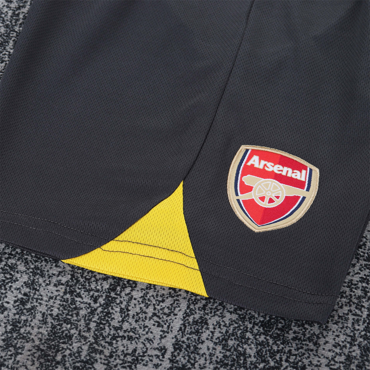 TKH-turbokithub-Retro Arsenal 2005-06 Away Kids Kit
