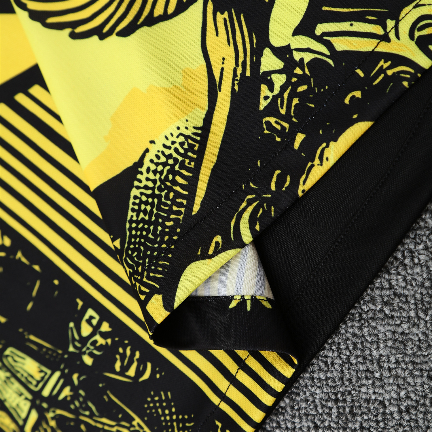TKH-turbokithub-Brazil 25-26 Yellow Jesus Statue Vest Training Set - Yellow Vest & Black Shorts