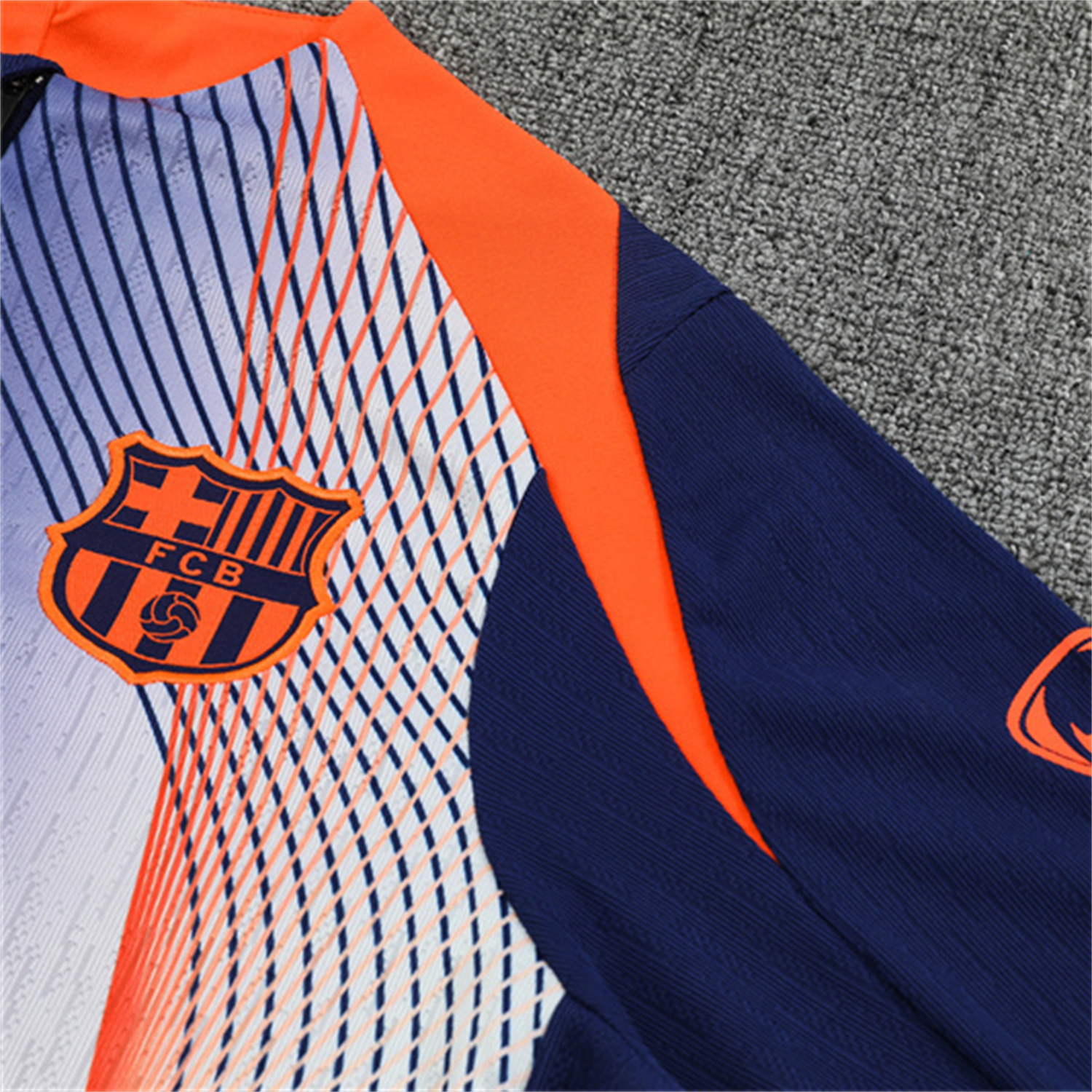 TKH-turbokithub-Barcelona 25-26 Long Sleeve Training Set - Red Blue Line Top & Blue Pants