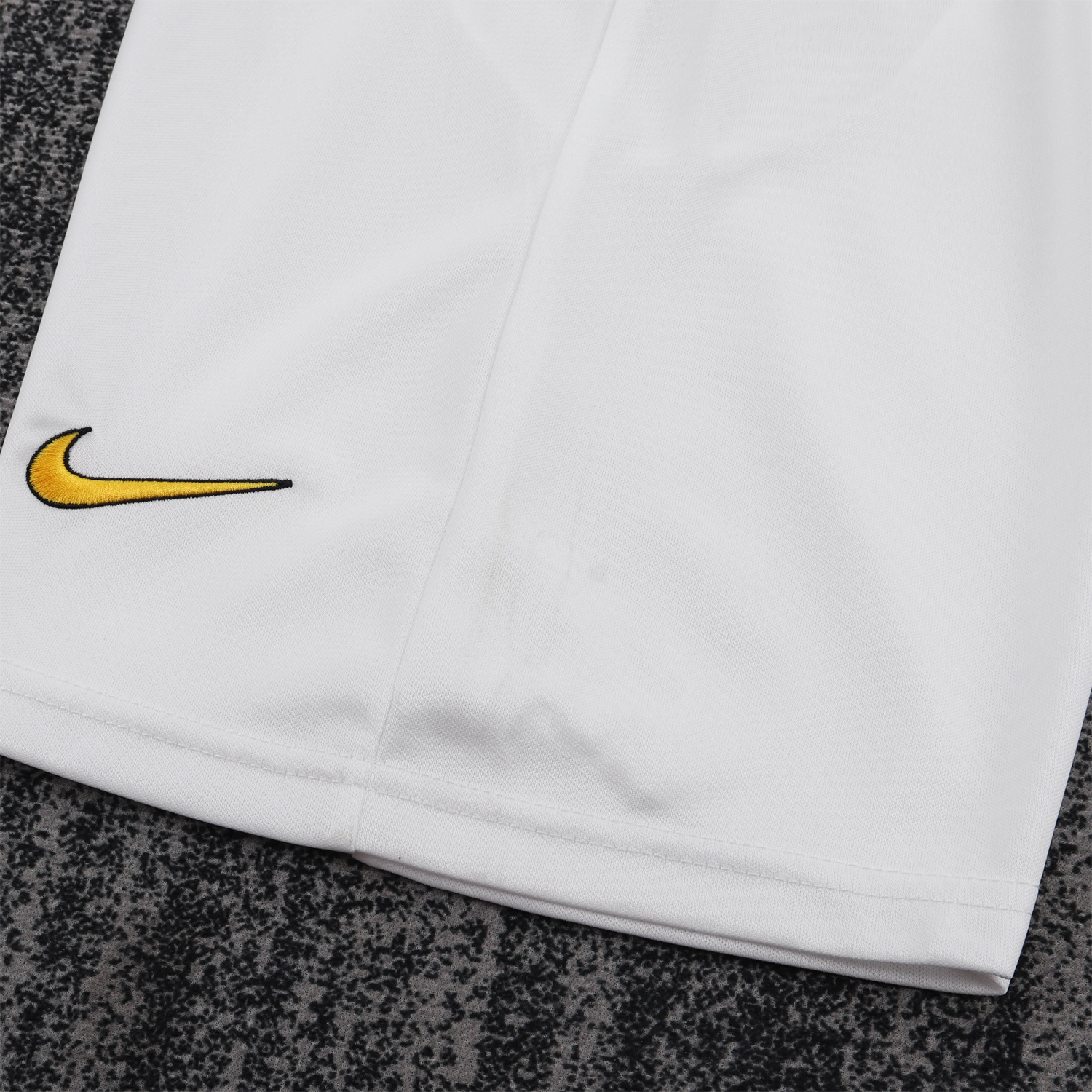 TKH-turbokithub-Retro Juventus 2004-05 Home Kids Kit