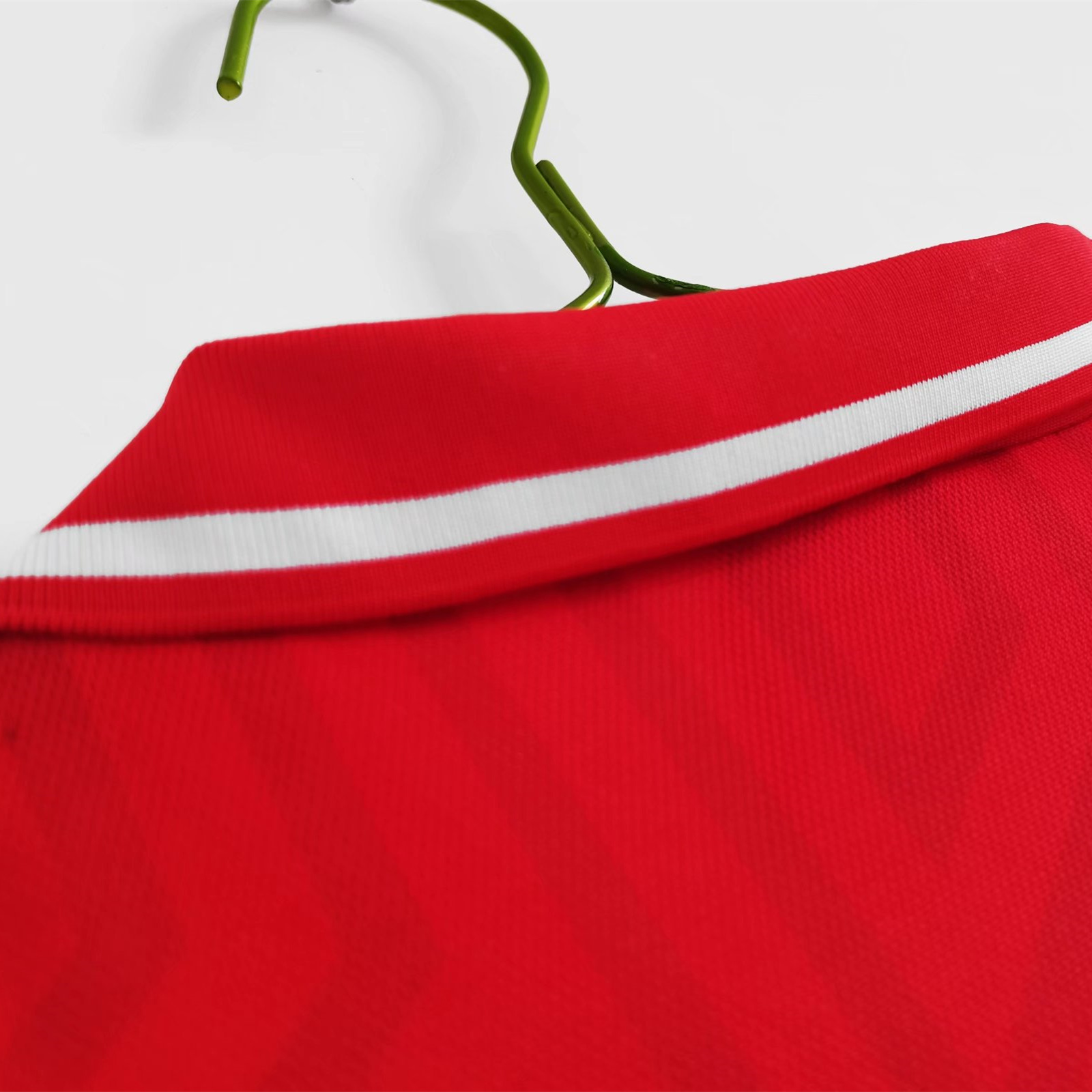 TKH-turbokithub-Retro Wales 1992 Home Stadium Jersey