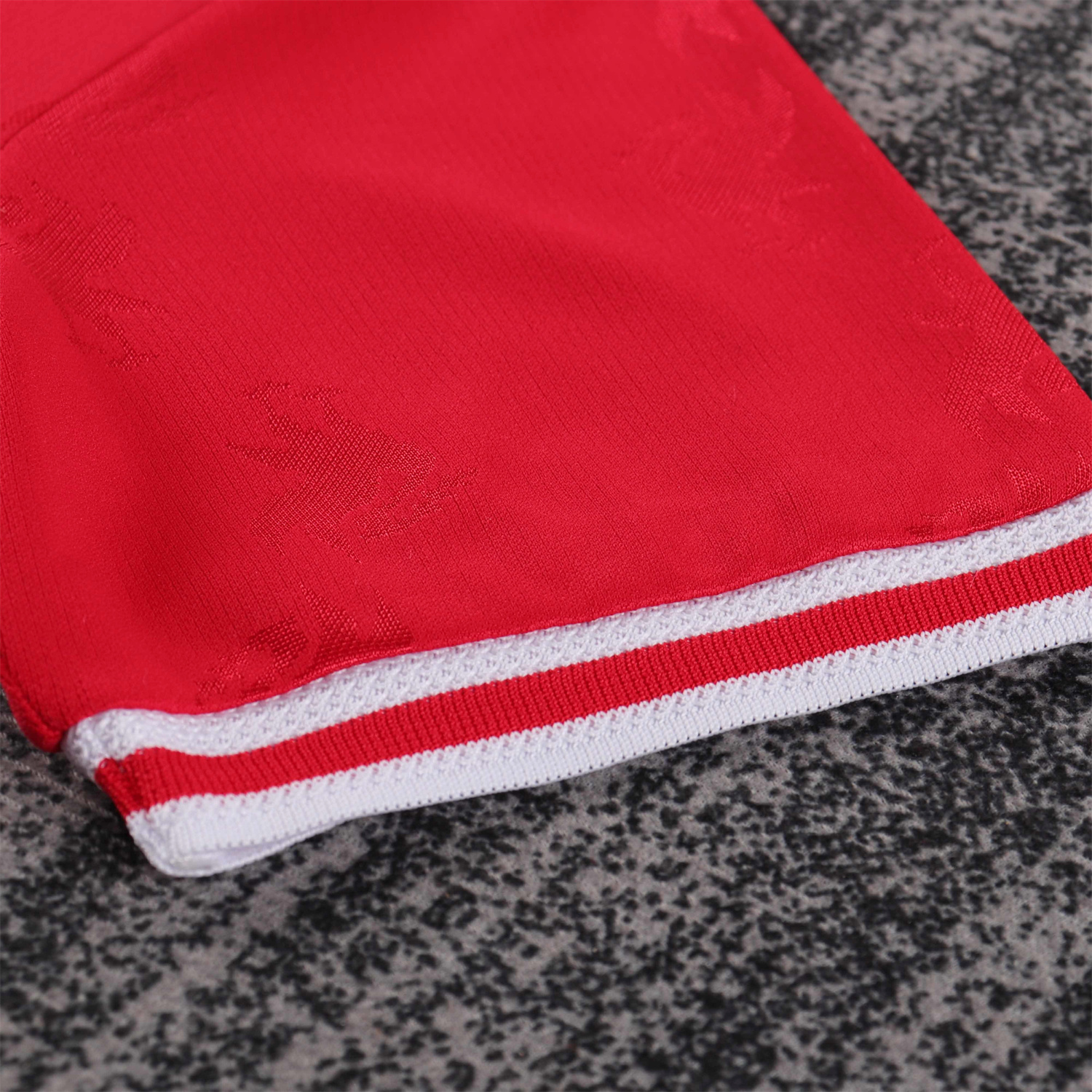 TKH-turbokithub-Retro Liver.pool 1996-97 Home Kids Kit