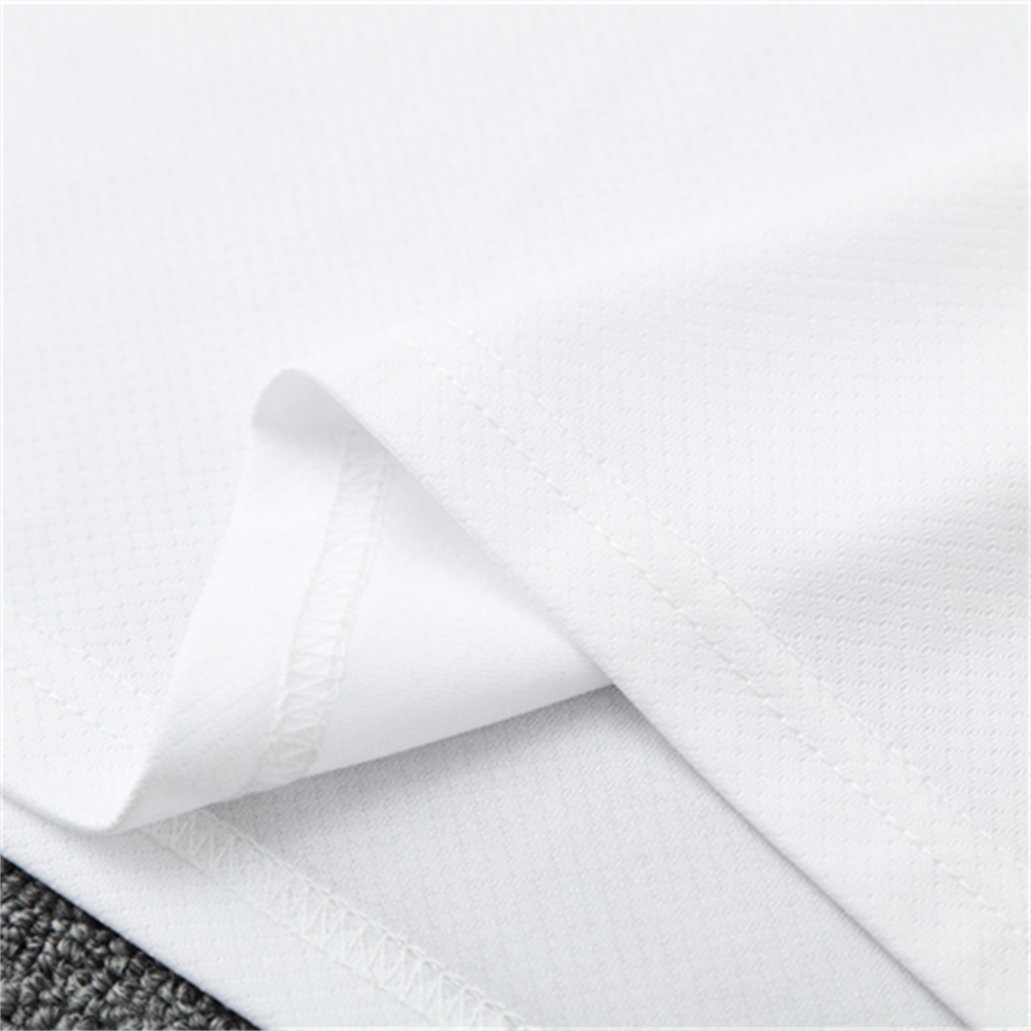 TKH-turbokithub-INT M.A.M 25-26 Kids Short-Sleeve Training Set - White Top and Black Shorts