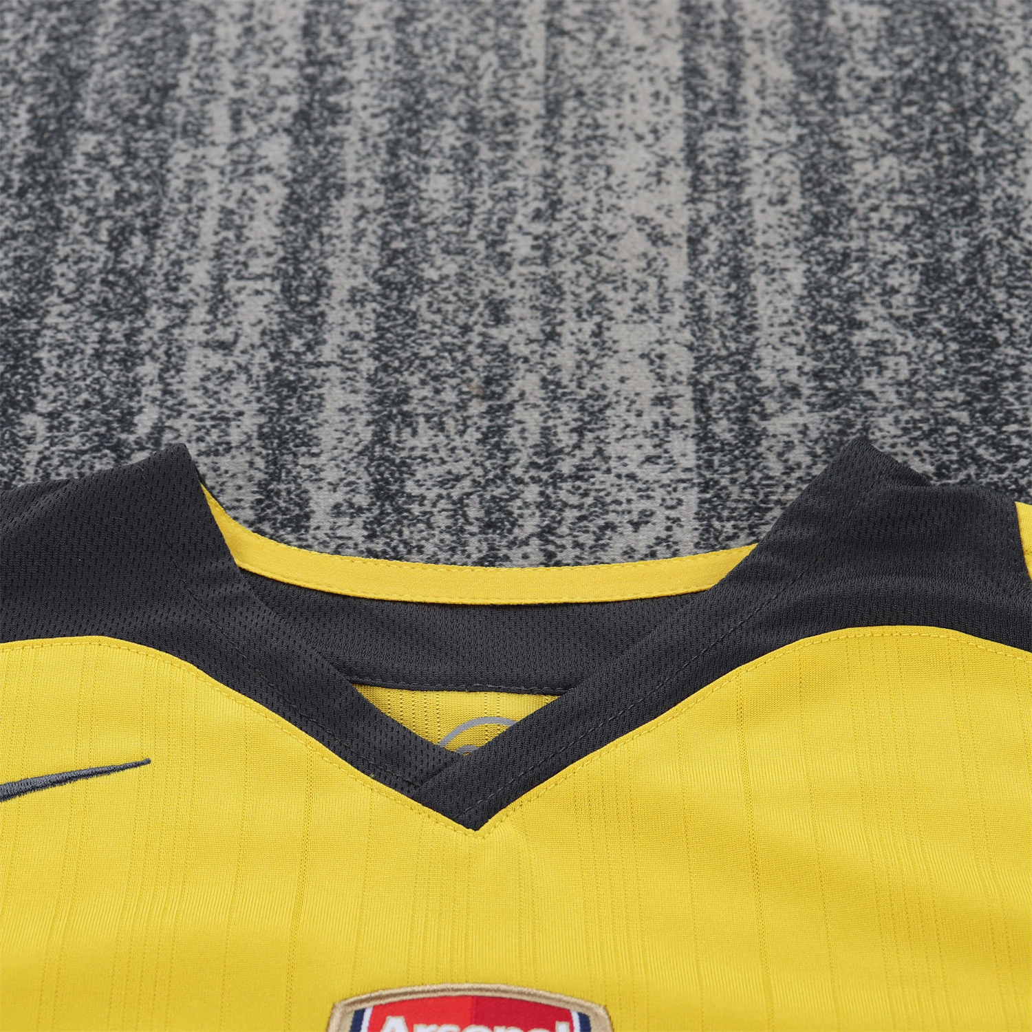 TKH-turbokithub-Retro Arsenal 2005-06 Away Kids Kit