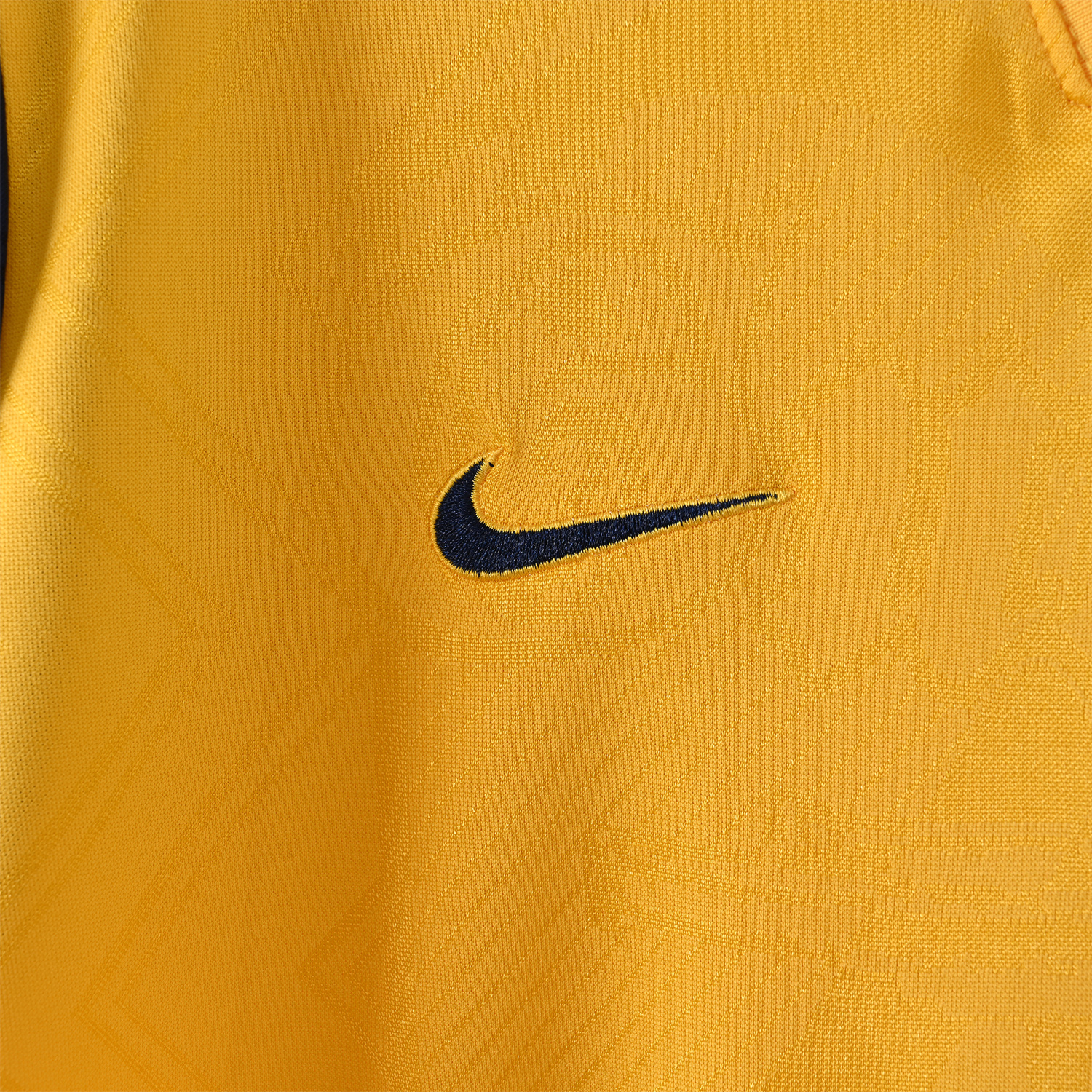 TKH-turbokithub-Retro Arsenal 1996-97 Away Jersey
