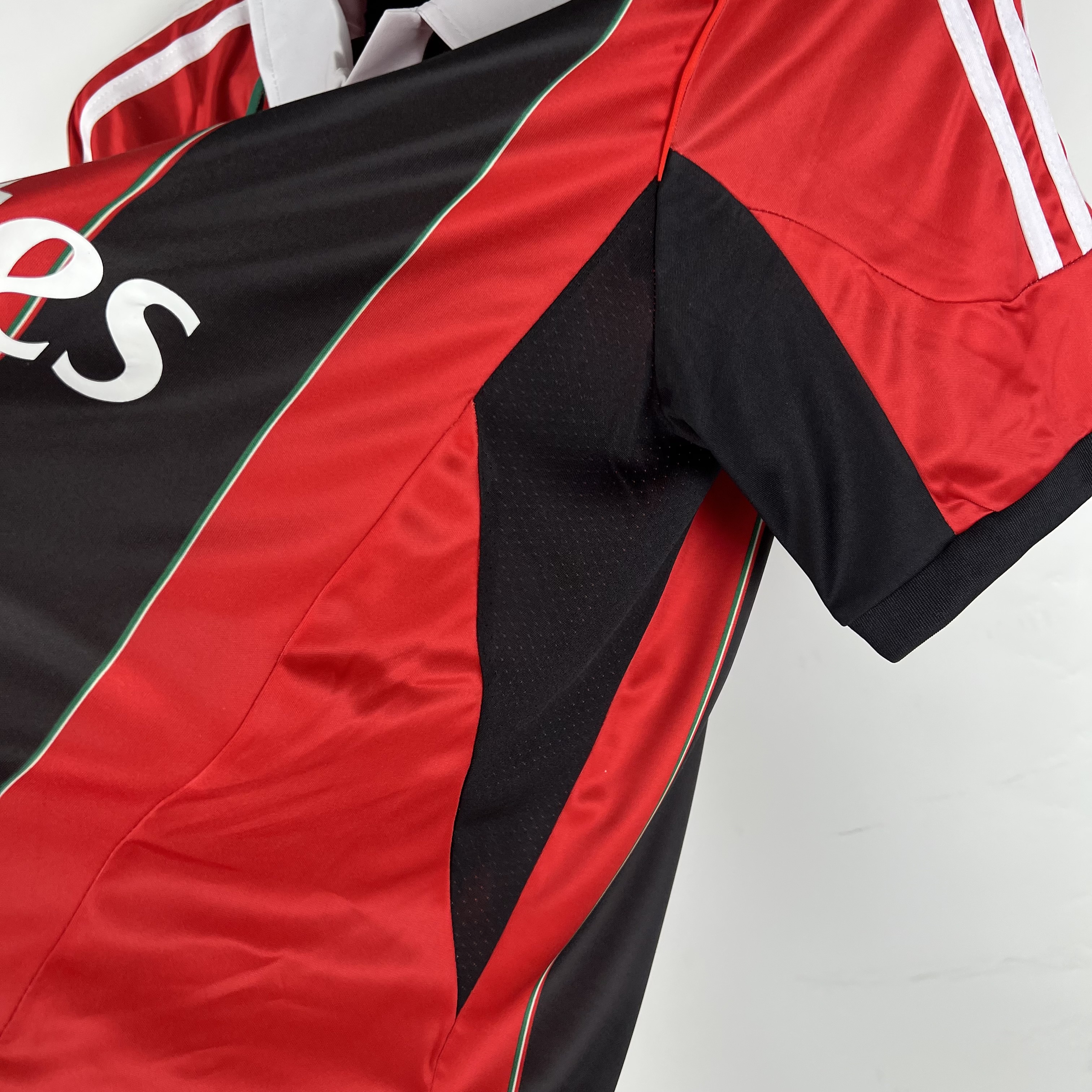TKH-turbokithub-Retro AC Milan 2012-13 Home Stadium Jersey
