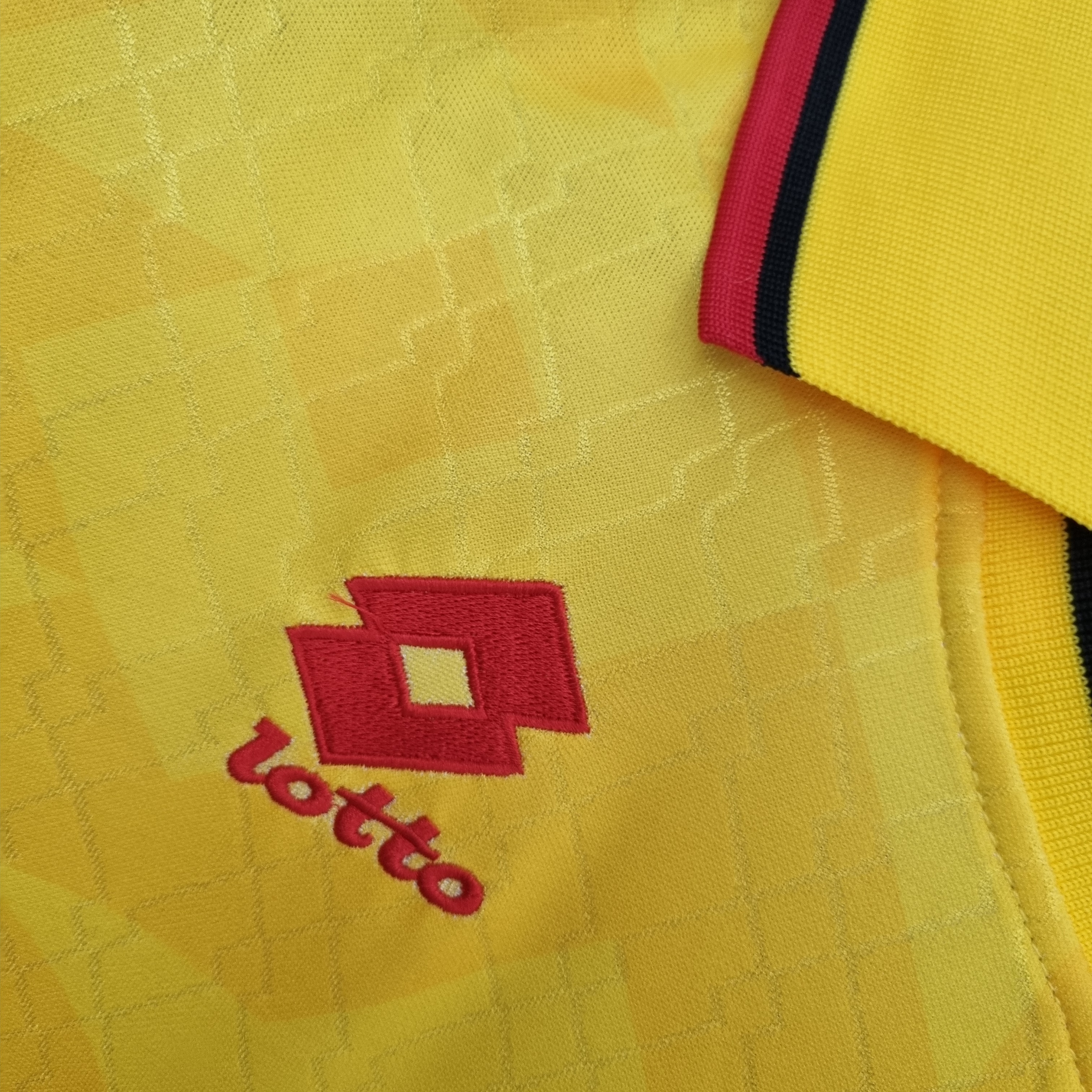 TKH-turbokithub-Retro AC Milan 95-96 Third Jersey