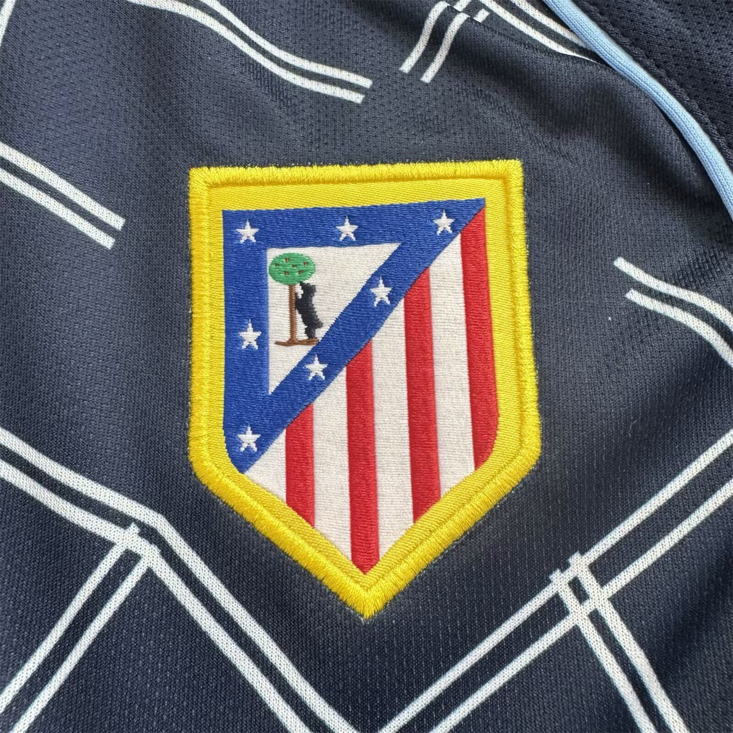 TKH-turbokithub-Retro Atletico Madrid 2004-05 Away S.p.i.d.e.r M.a.n Special Long Sleeves Kids Kit