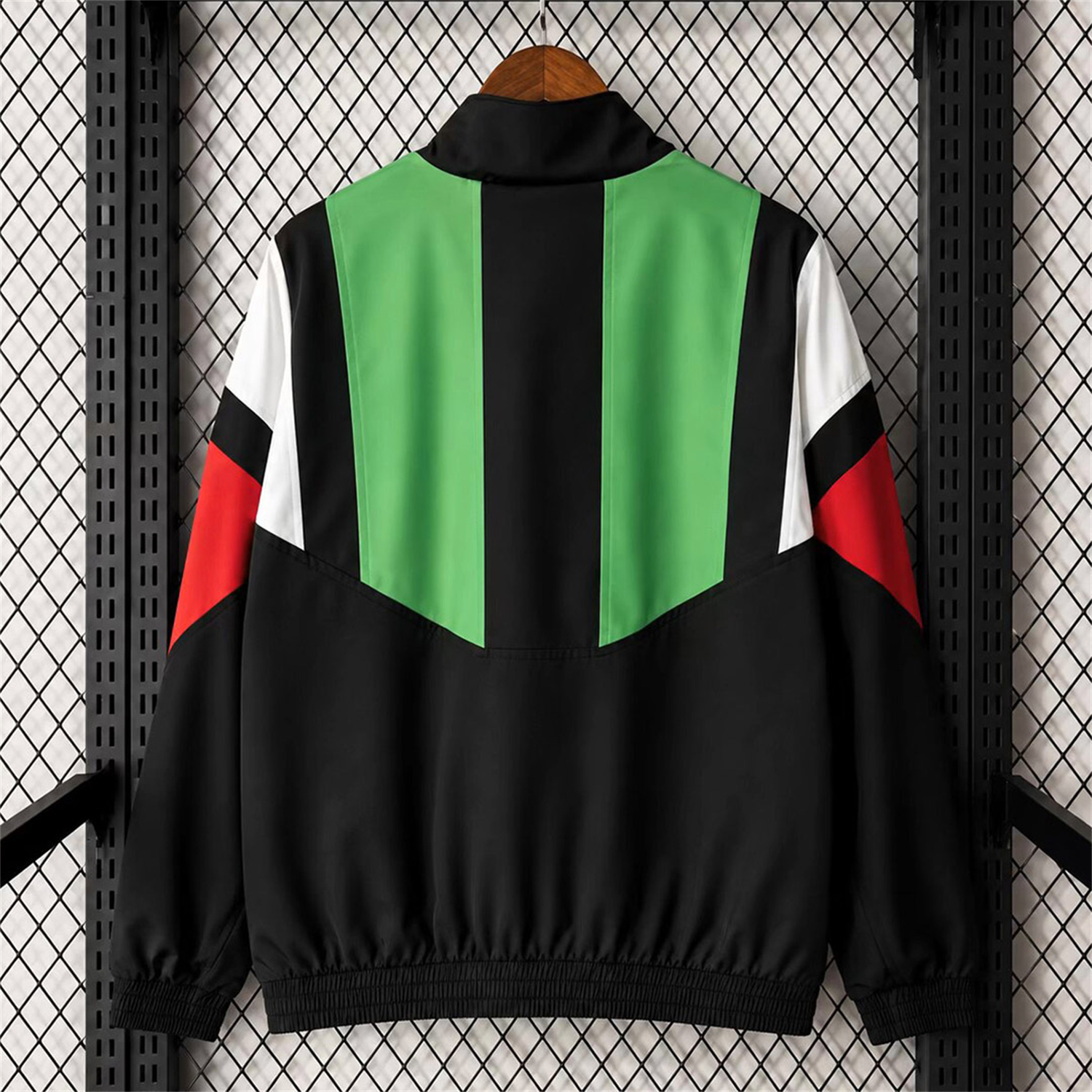 TKH-turbokithub-Mexico 2026 EQT Windbreaker Jacket - Black Green