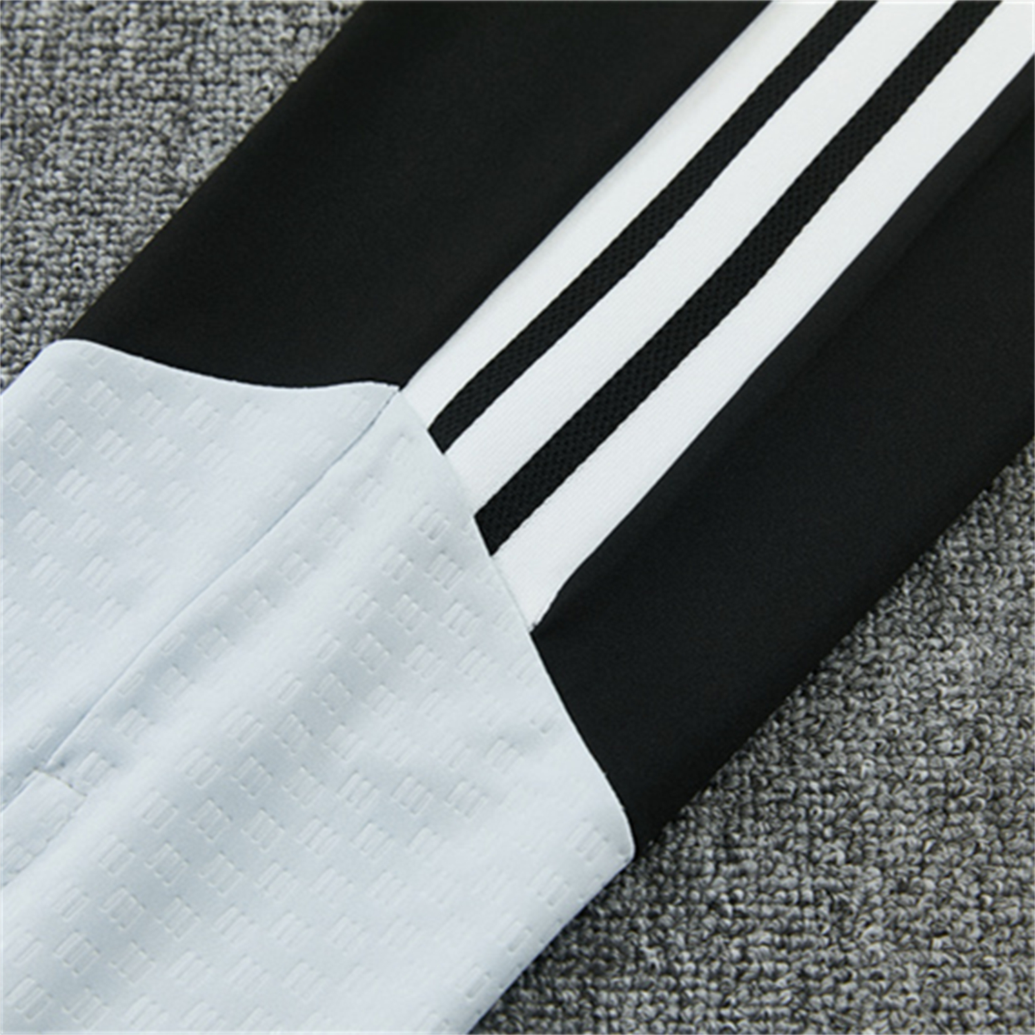 TKH-turbokithub-Spain 2026 Long Sleeve Training Set - Black Top & Black Pants