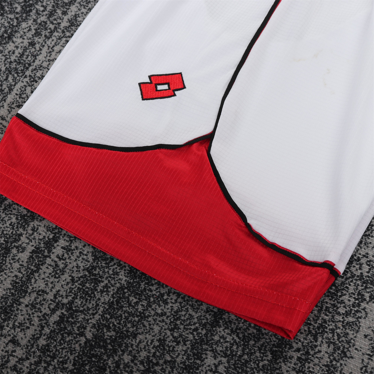 TKH-turbokithub-Retro AC Milan 1997-98 Home Kids Kit