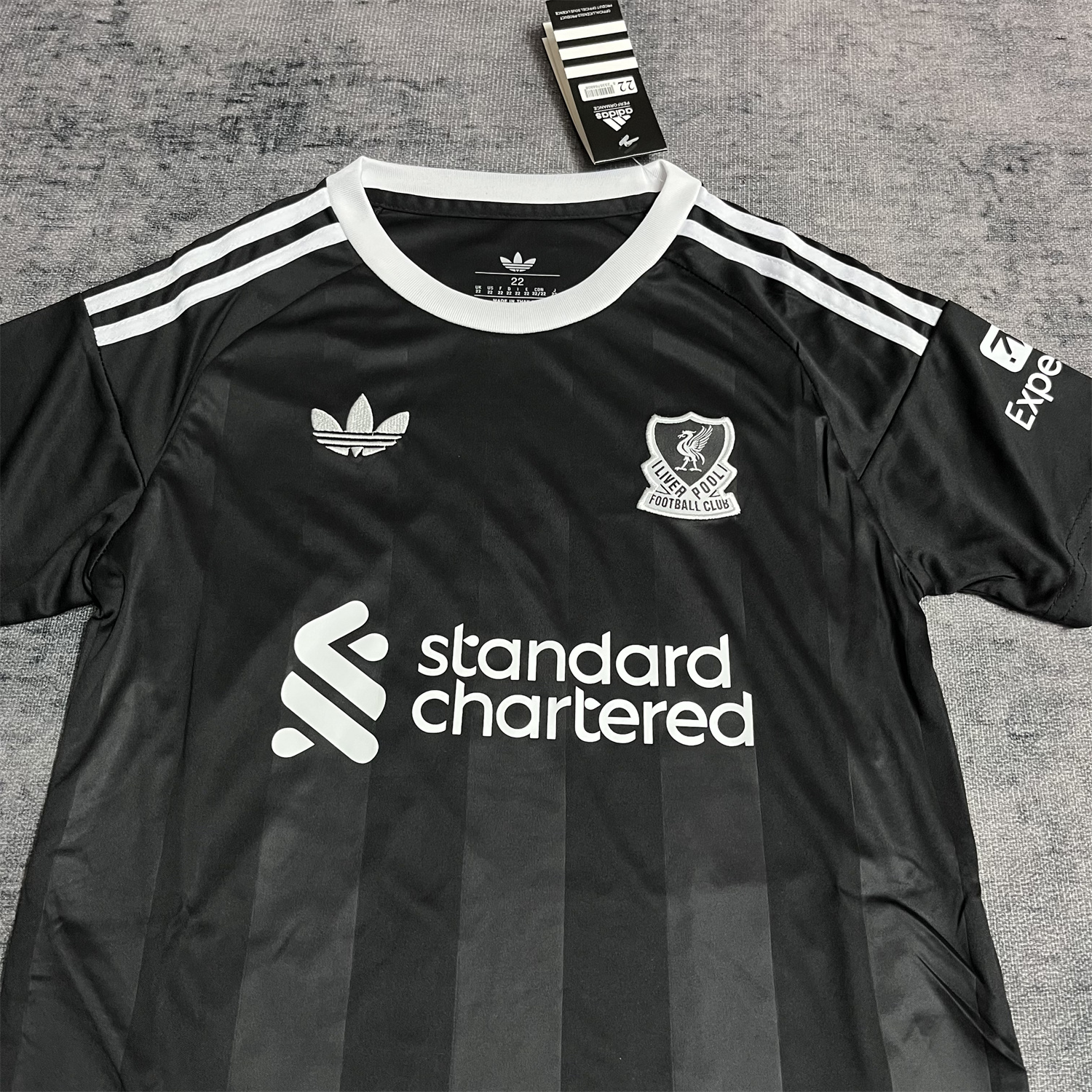 TKH-turbokithub-Liver.pool 25-26 Trefoil Black Goalkeeper Kids Kit