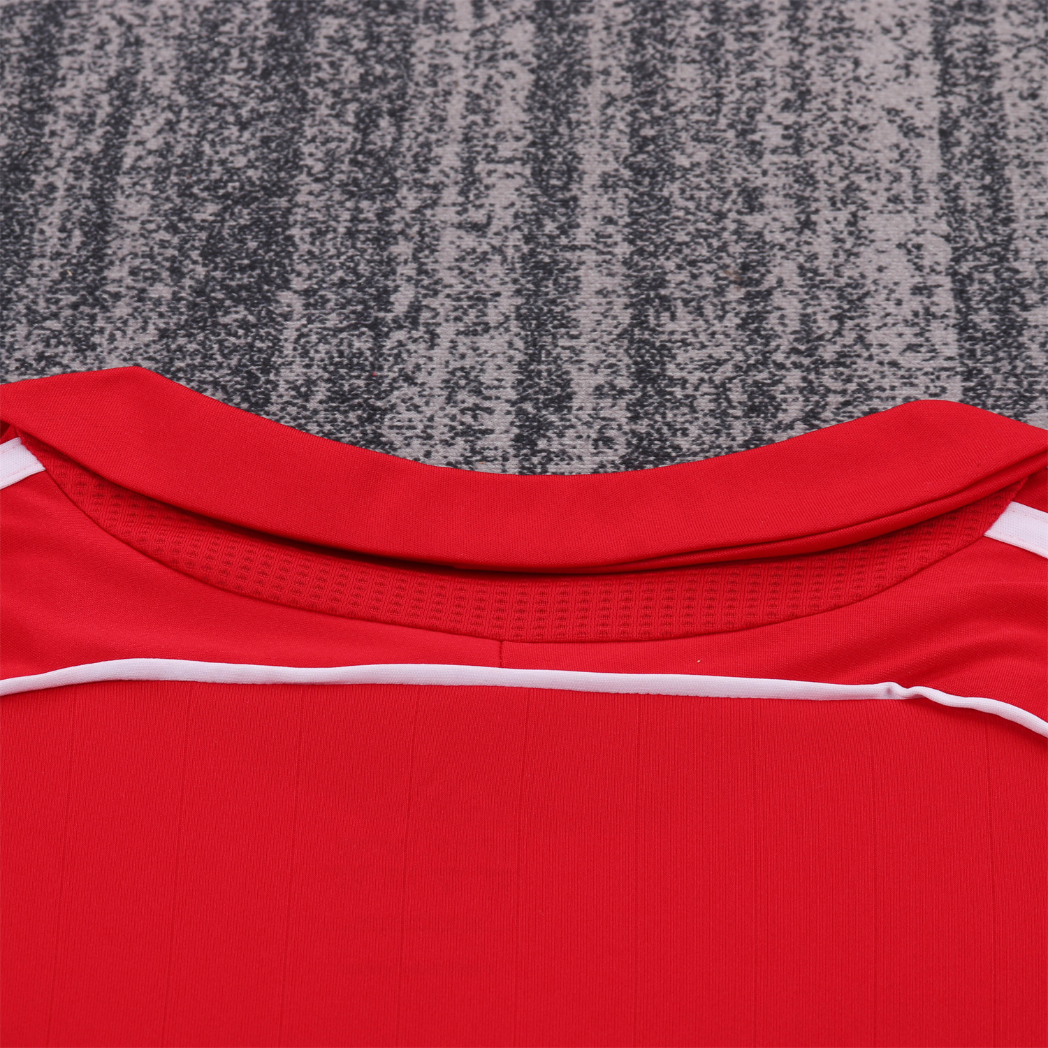 TKH-turbokithub-Retro Liver.pool 2006-08 Home Kids Kit