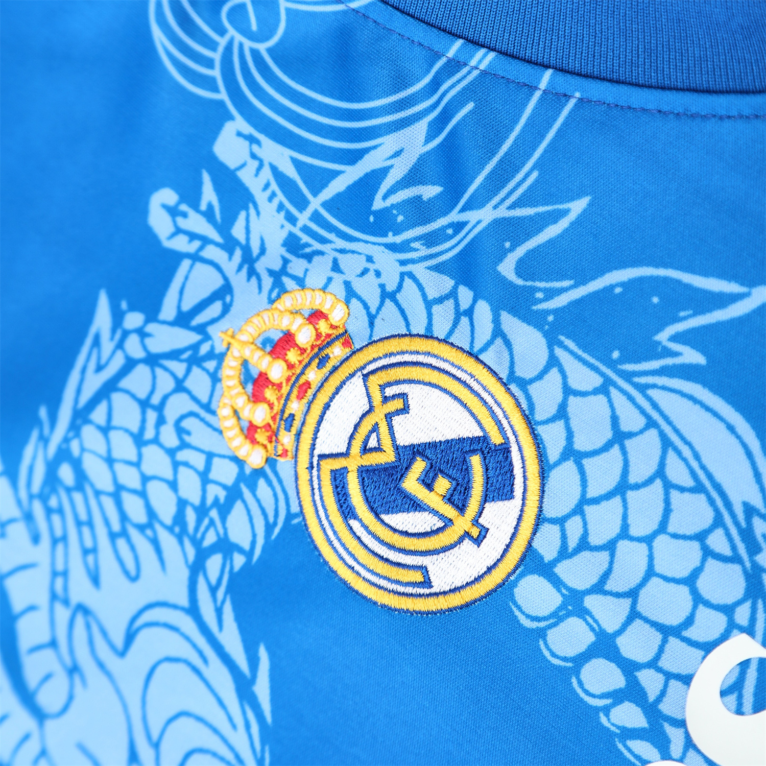 TKH-turbokithub-Real Madrid 25-26 Vest Training Set - Blue Black Dragon Vest & Black-White Shorts