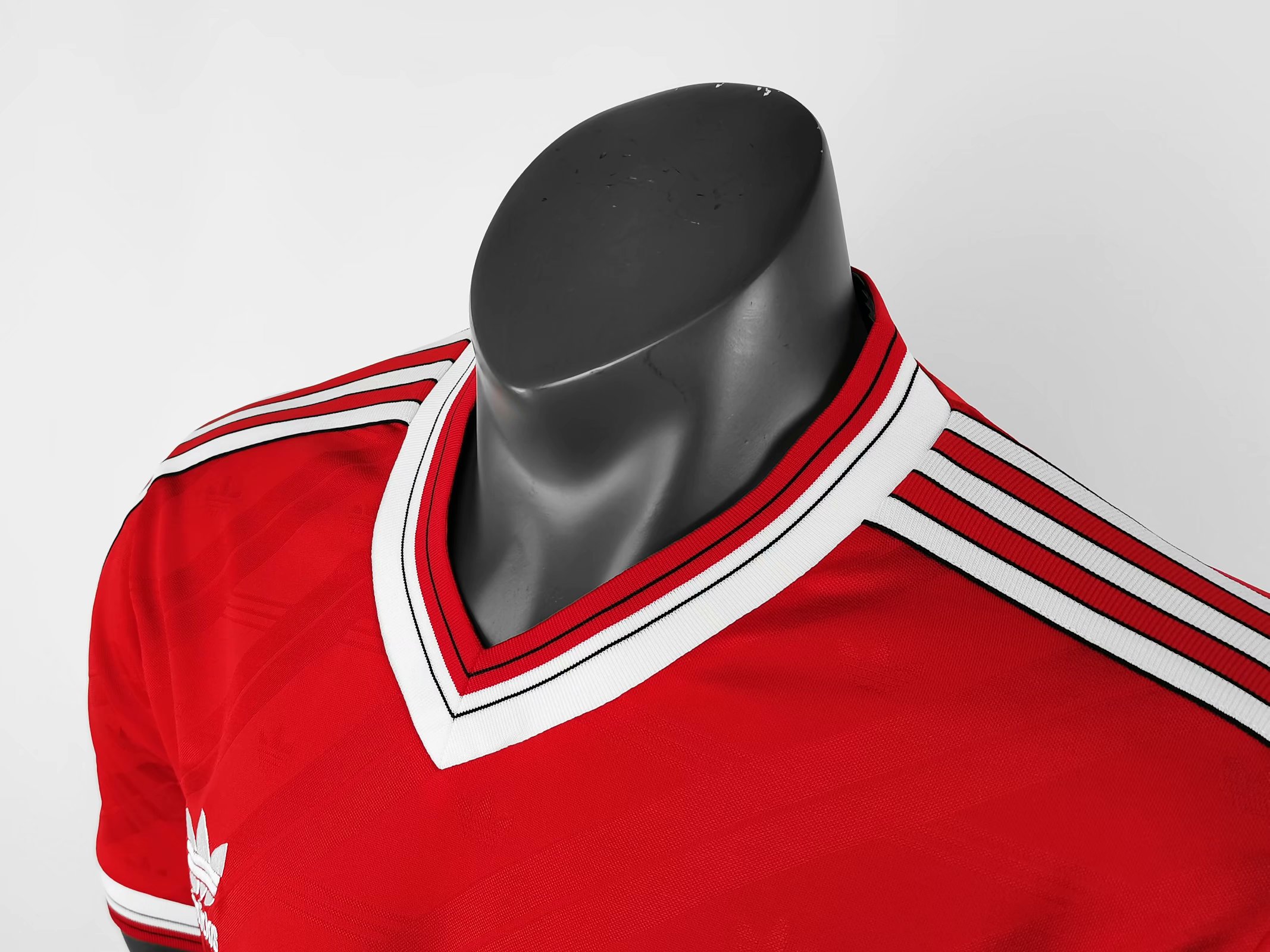 TKH-turbokithub-Retro Manchester United 86-88 Home Stadium Jersey