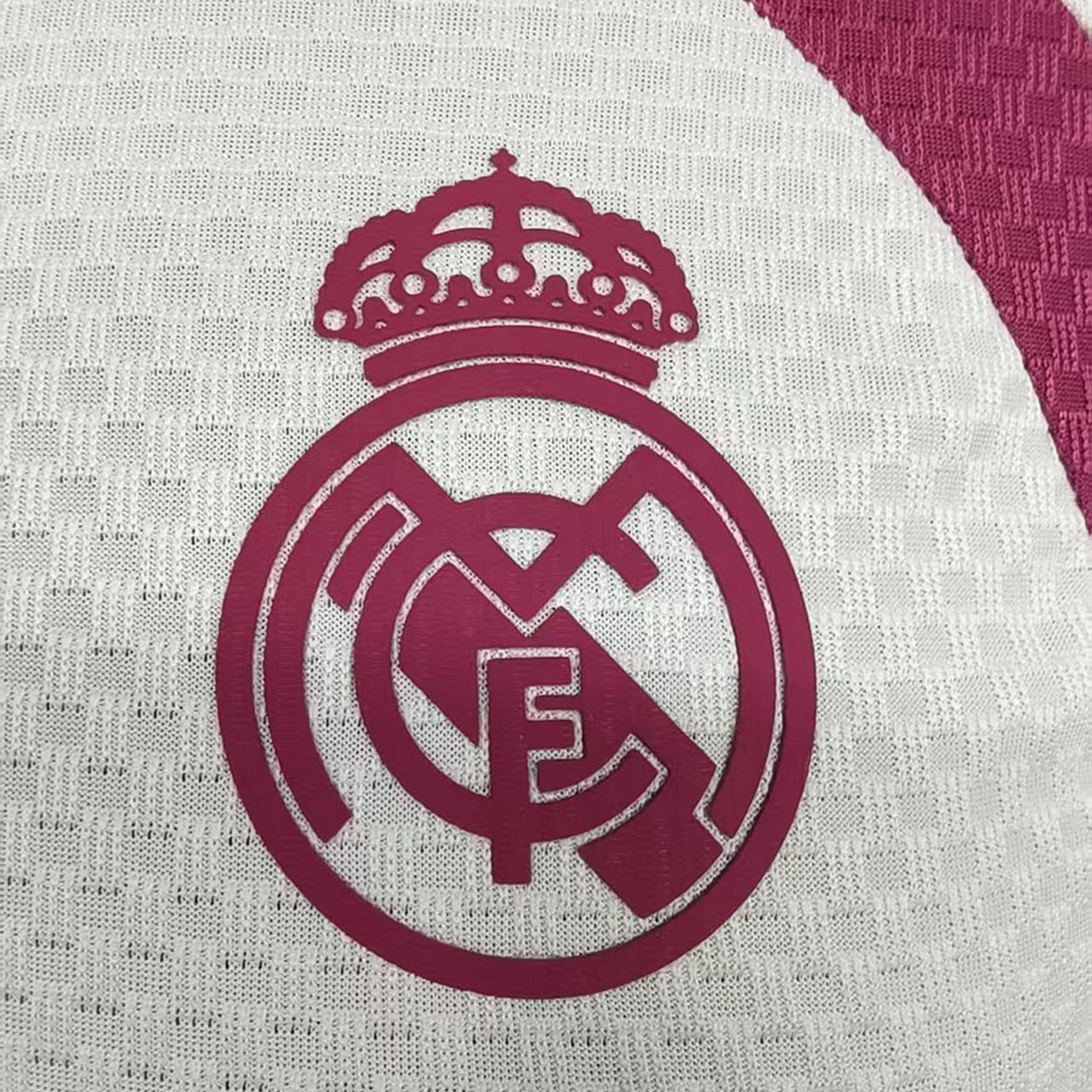 TKH-turbokithub-Real Madrid 26-27 White With Pink Training Vest - Fans Version